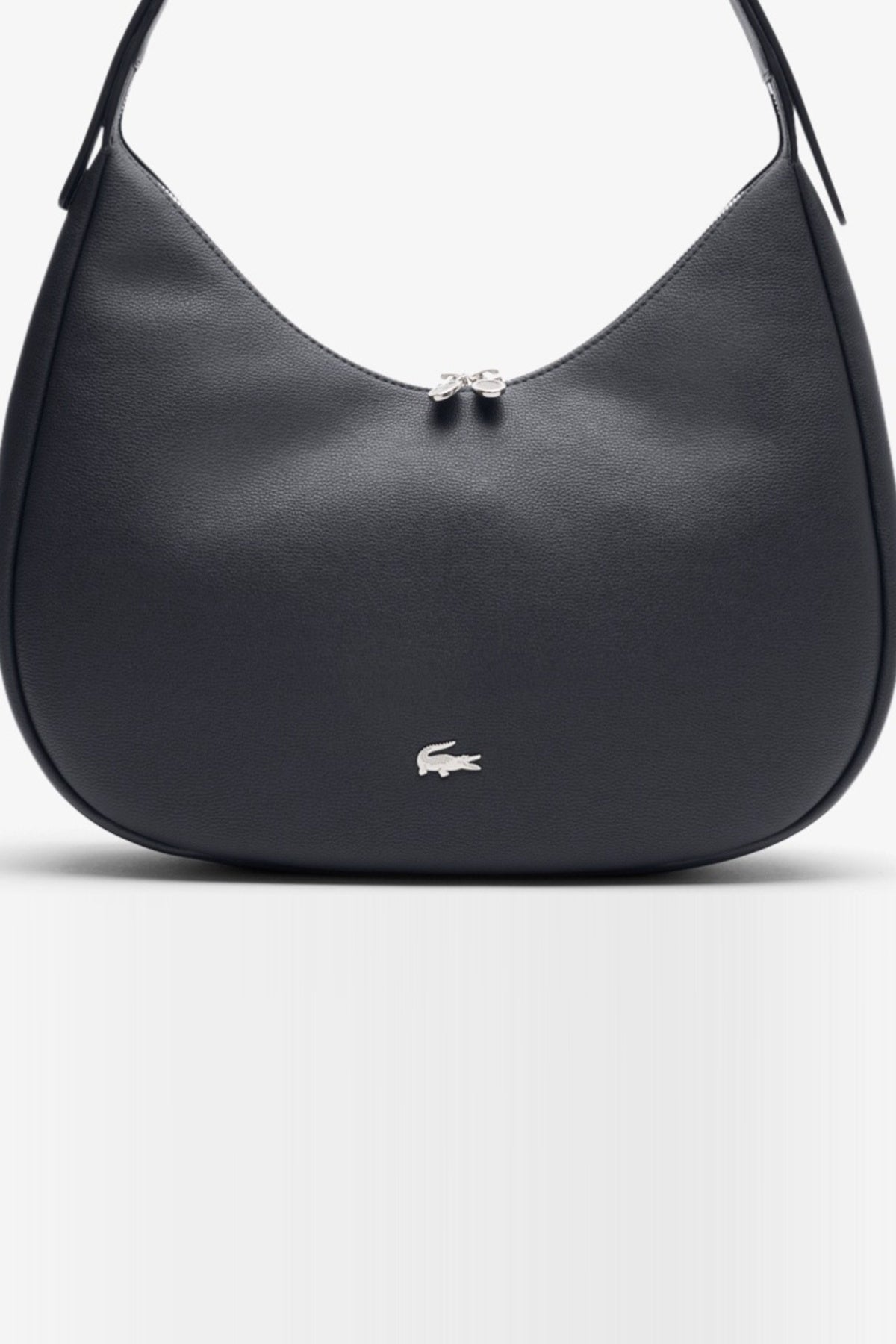 LACOSTE NF5517EG HOBO BAG en color NEGRO (2)