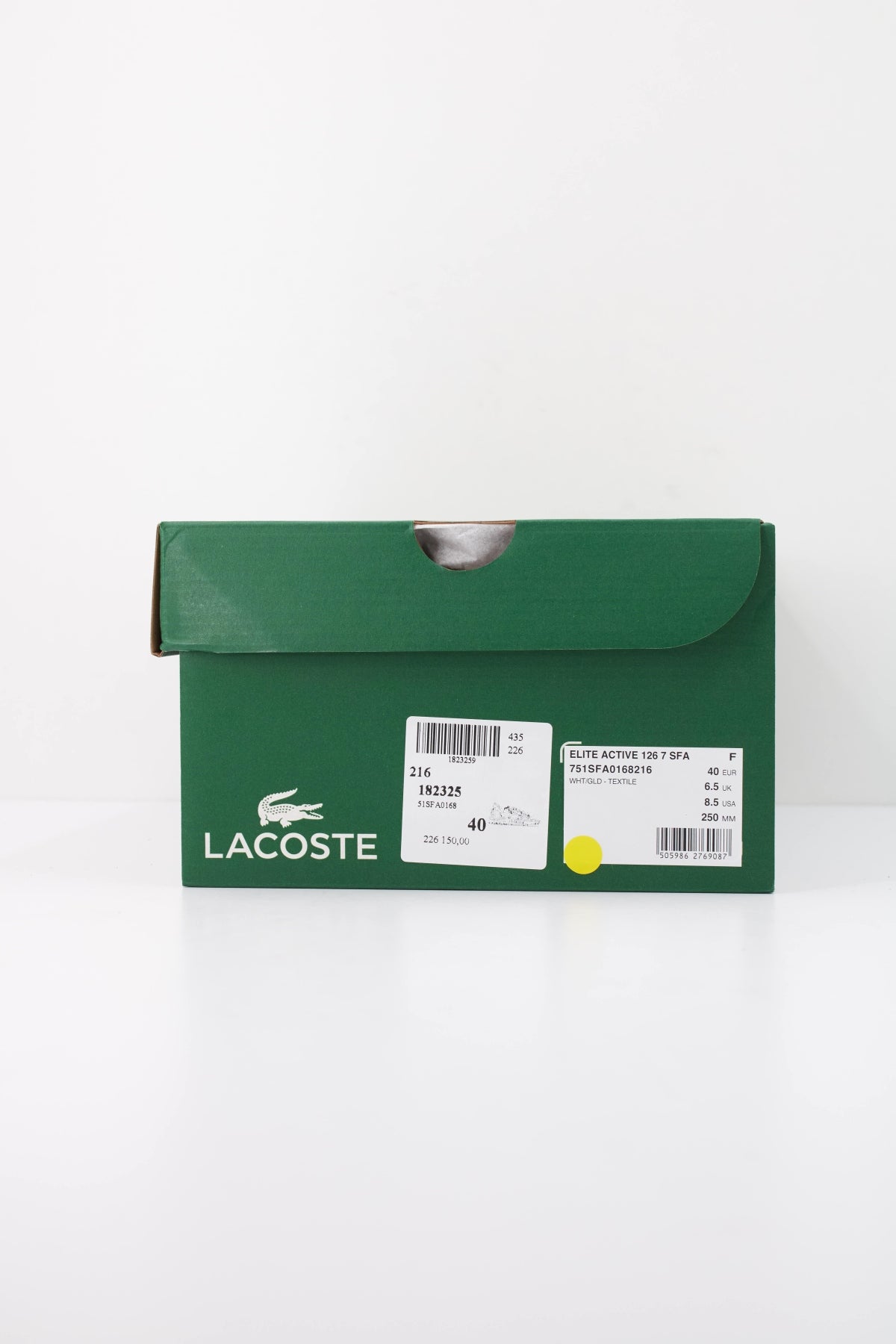 LACOSTE ELITE ACTIVE en color ORO (6)