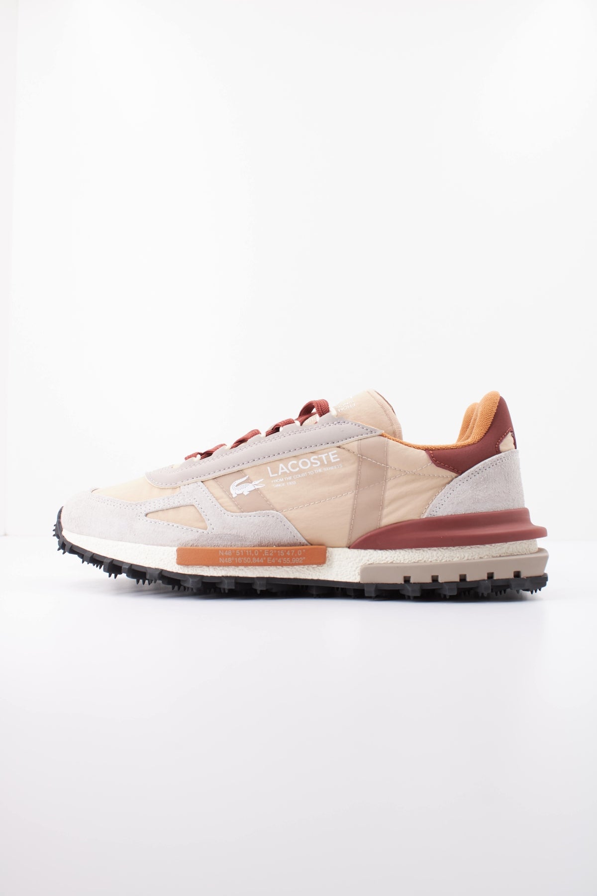 LACOSTE ELITE ACTIVE en color BEIS (1)