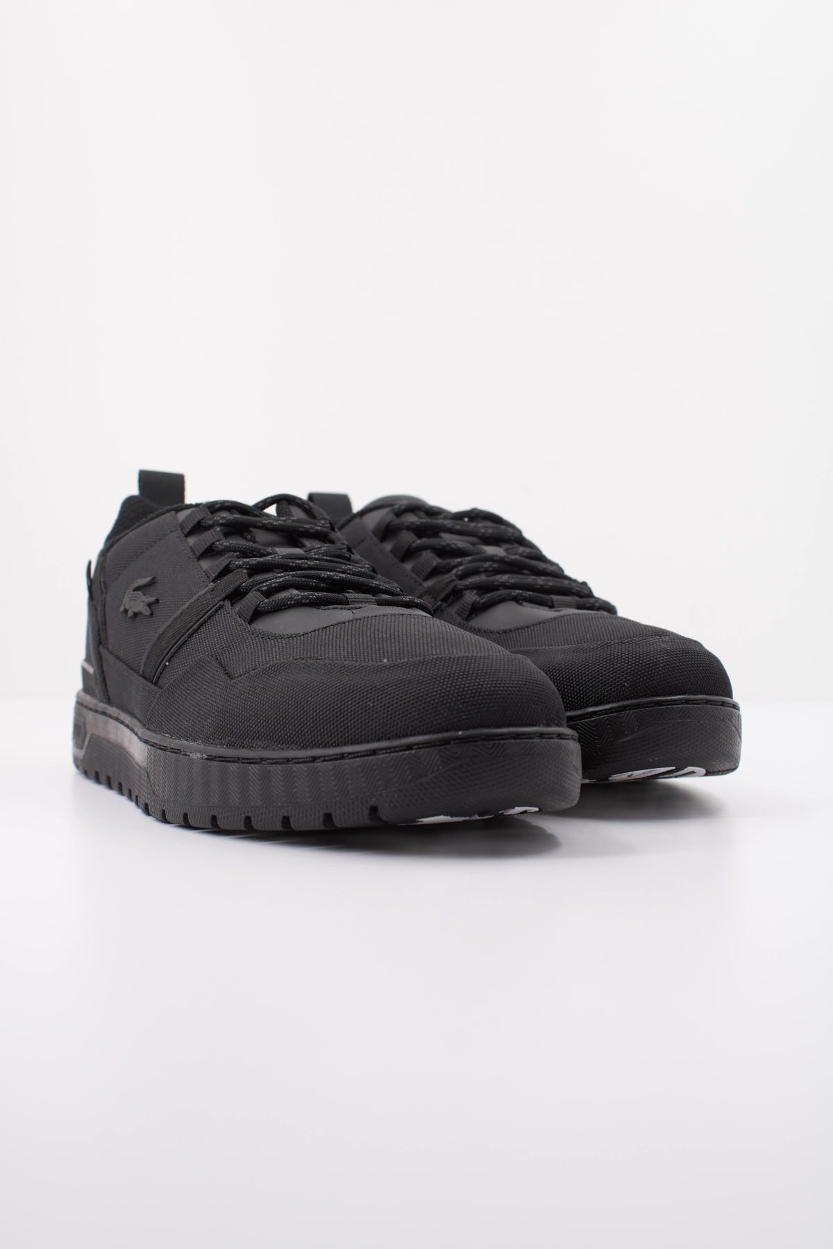 LACOSTE 48SMA0038 T CLIP WNTR en color NEGRO (2)
