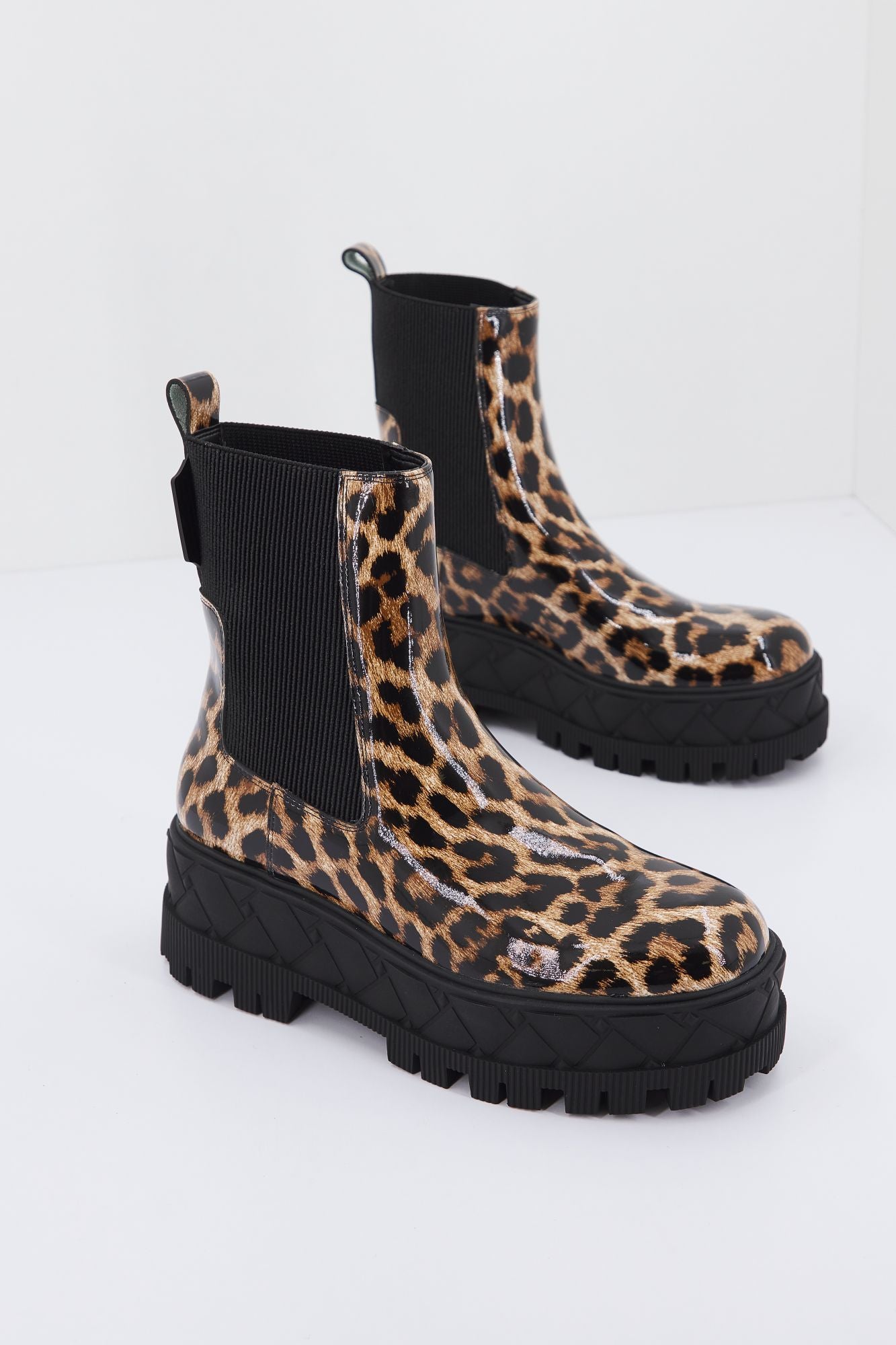 KURT GEIGER LONDON LONDON CHELSEA-MID en color ANIMAL PRINT (2)
