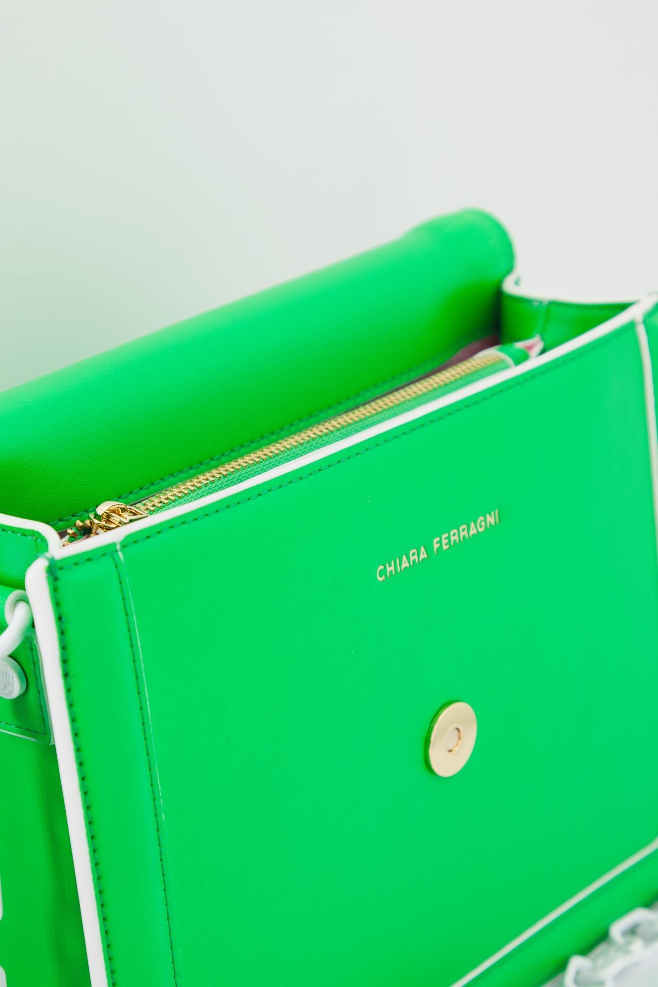 CHIARA FERRAGNI 74SB4BB1 ZS731 en color VERDE (4)