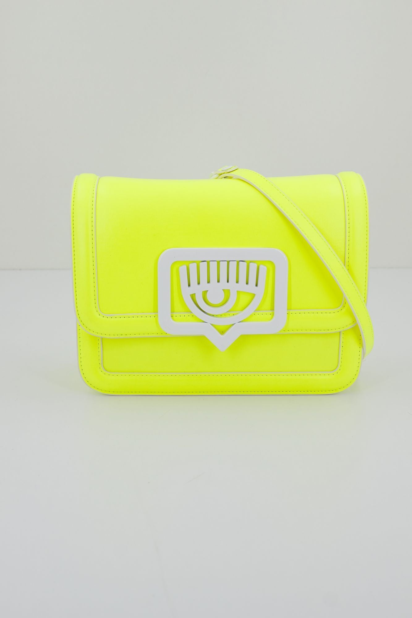 CHIARA FERRAGNI 74SB4BB1 ZS731 en color AMARILLO (1)