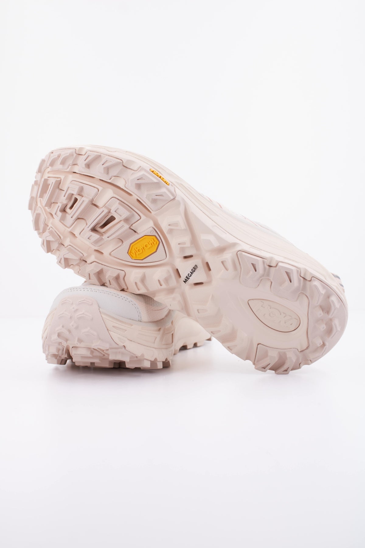 HOKA U MAFATE SPEED 2 en color ROSA (5)