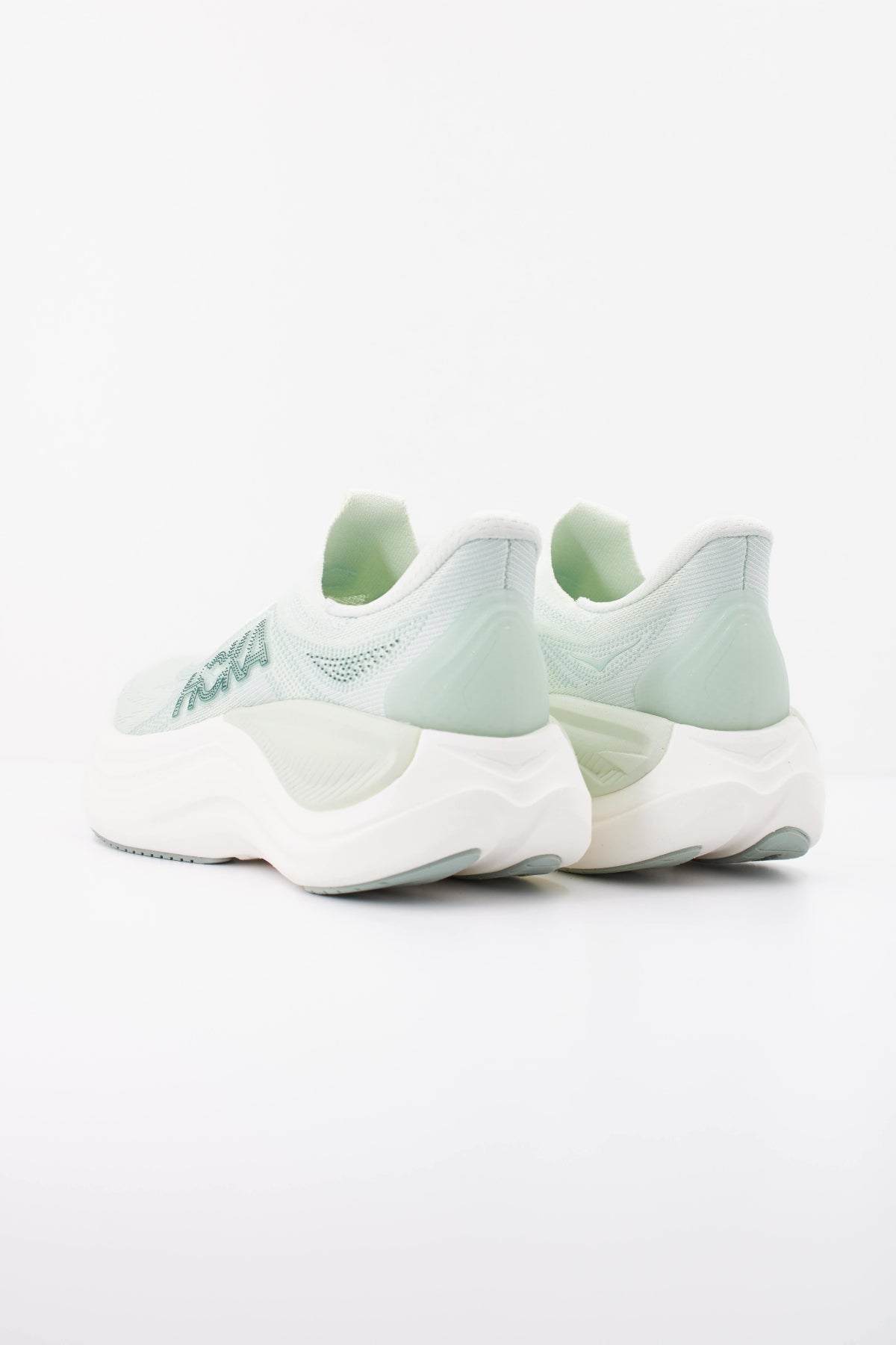 HOKA 1168877HO en color VERDE (4)