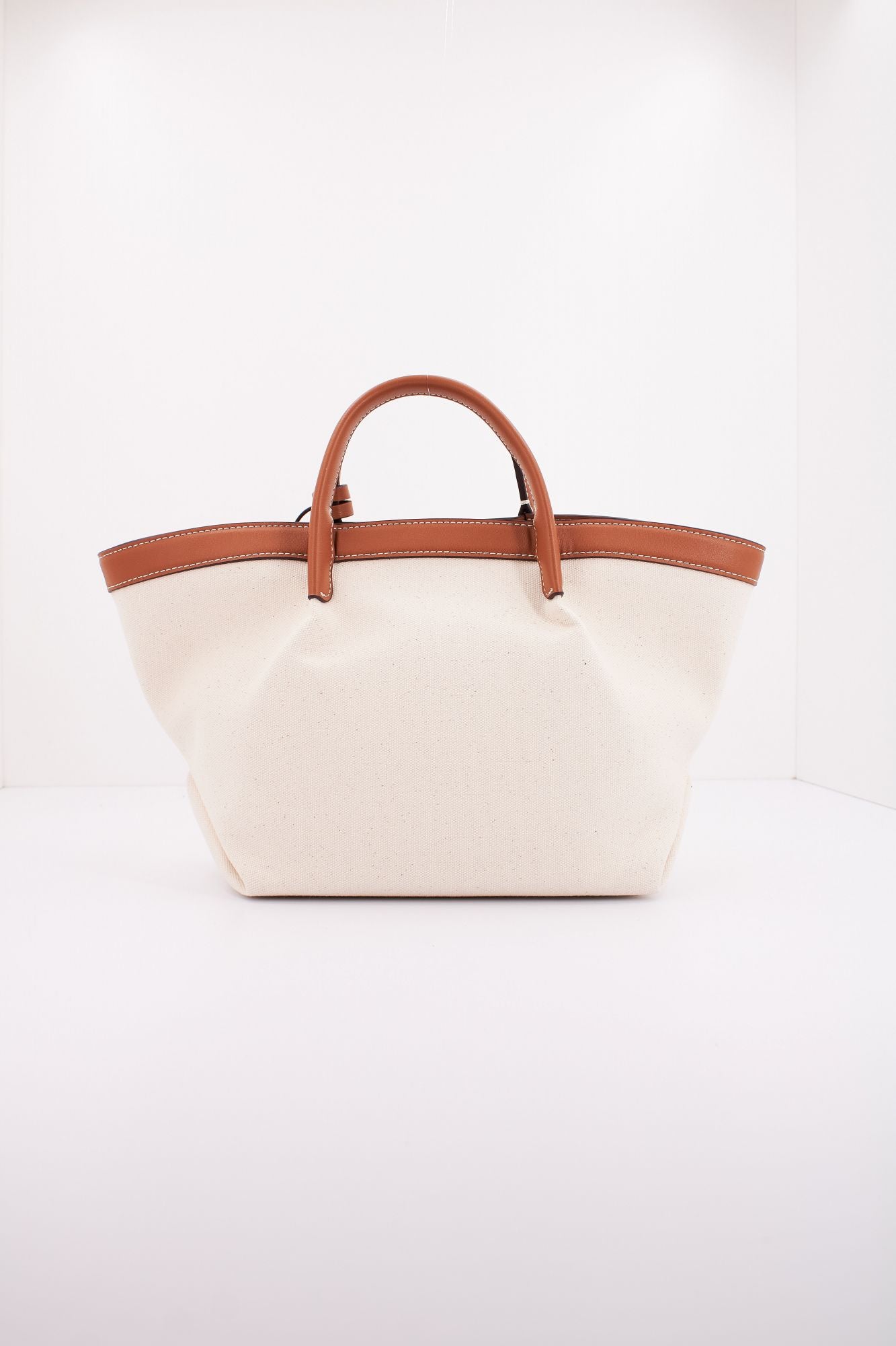 KARL LAGERFELD HOTEL KARL SM TOTE CANVAS en color BLANCO (3)
