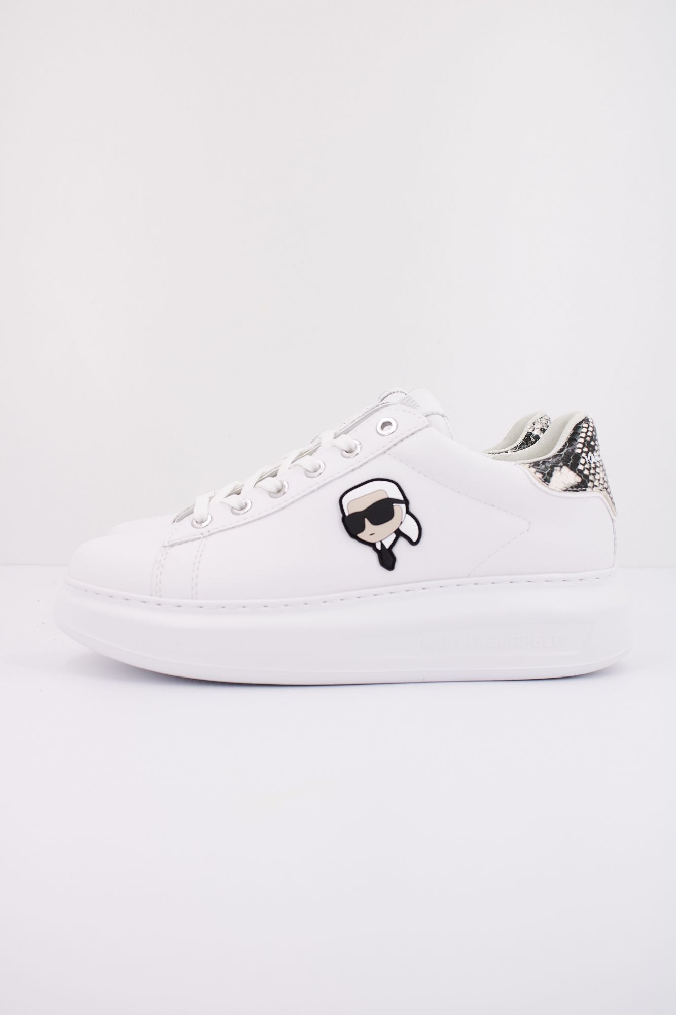 KARL LAGERFELD KAPRI KARL NFT SNAKE KOUNT en color BLANCO (1)