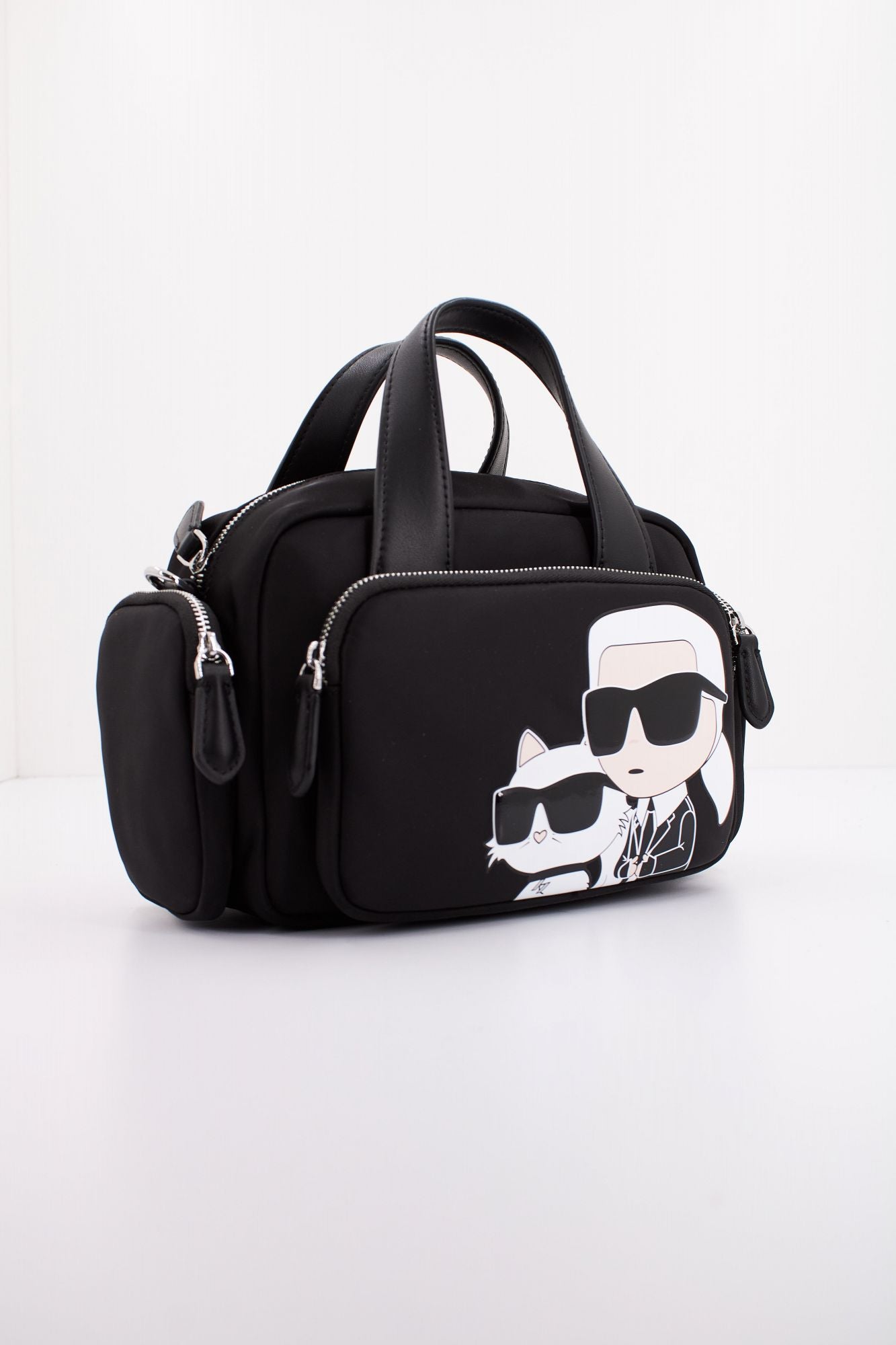 KARL LAGERFELD K/IKONIK 2.0 NYLON MD CB X en color NEGRO (2)
