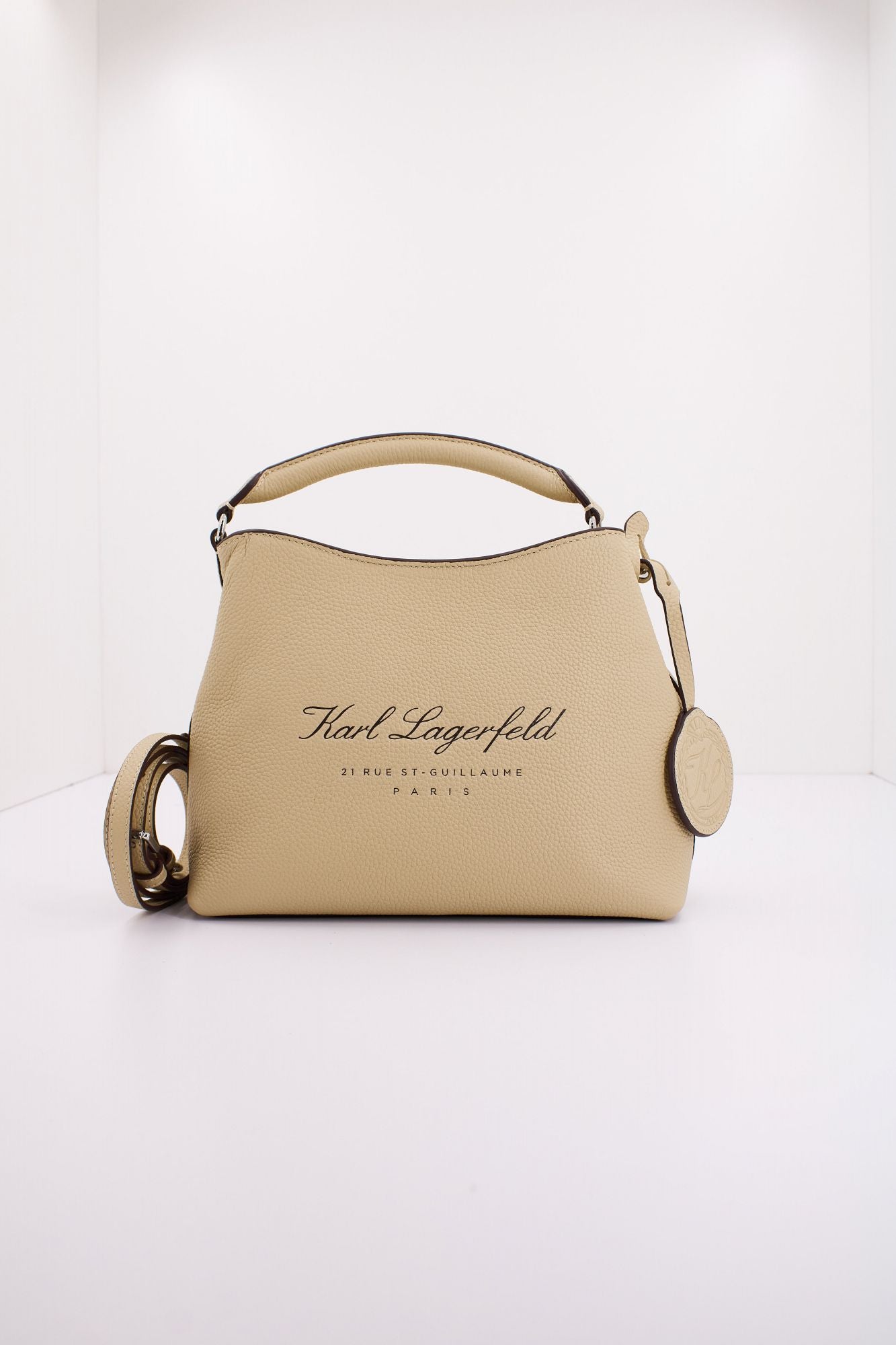 KARL LAGERFELD 155294 en color (1)