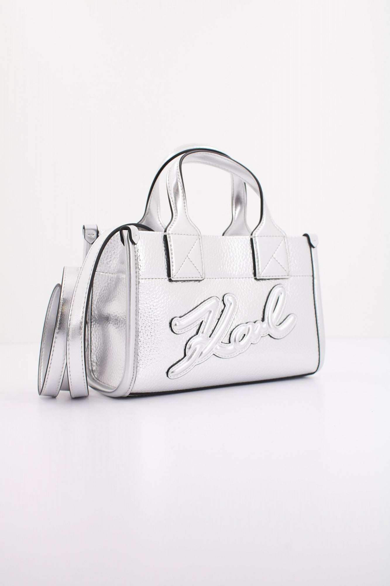 KARL LAGERFELD K/SKUARE SM TOTE GRAINY en color PLATA (2)