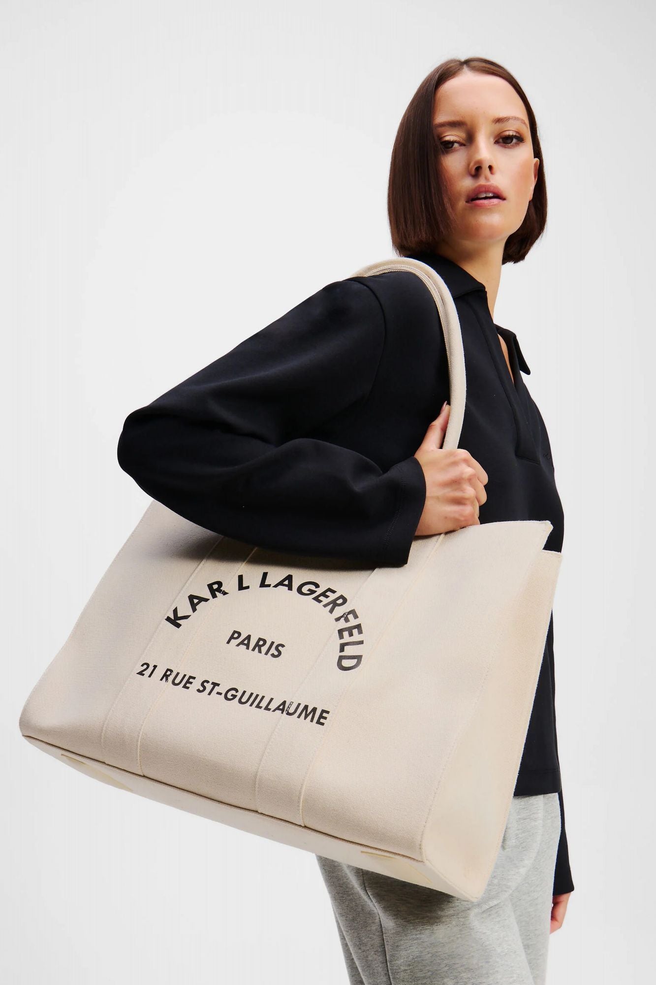 KARL LAGERFELD SRSG SQUARE LARGE TOTE en color MARRON CLARO (4)