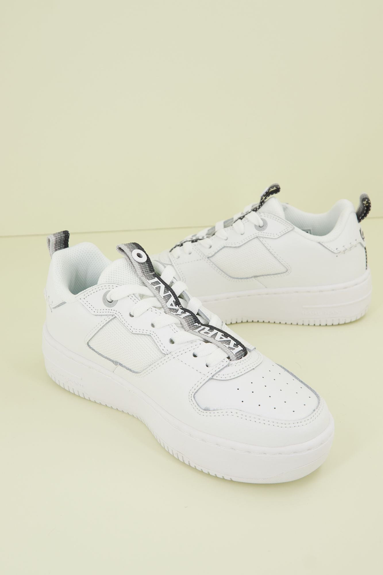 KARL KANI UP TT HYB en color BLANCO (4)
