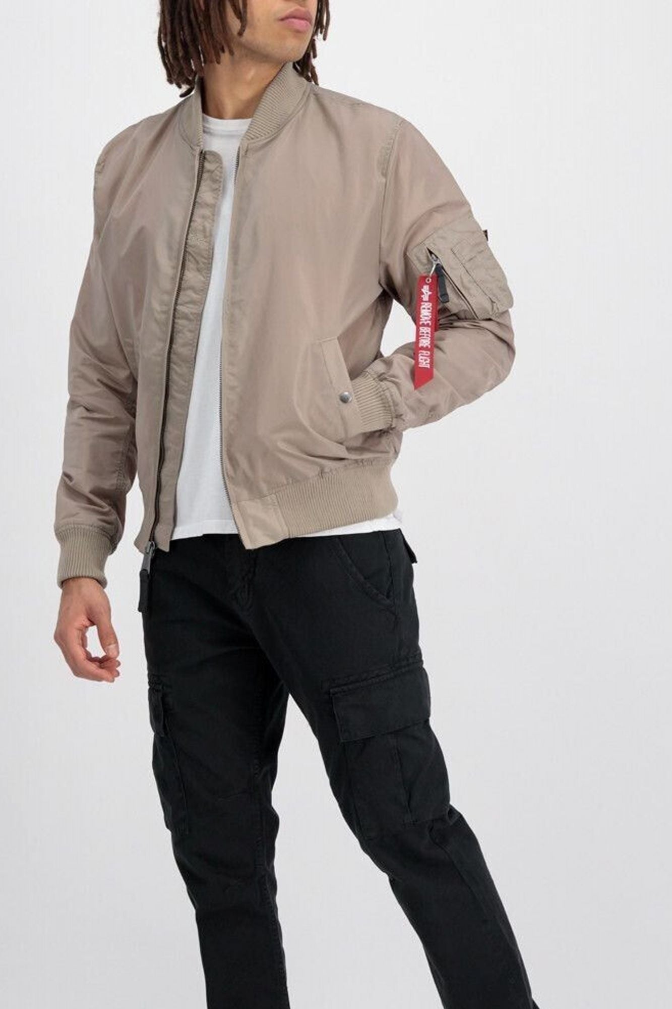 ALPHA INDUSTRIES 191103AF en color BEIS (1)