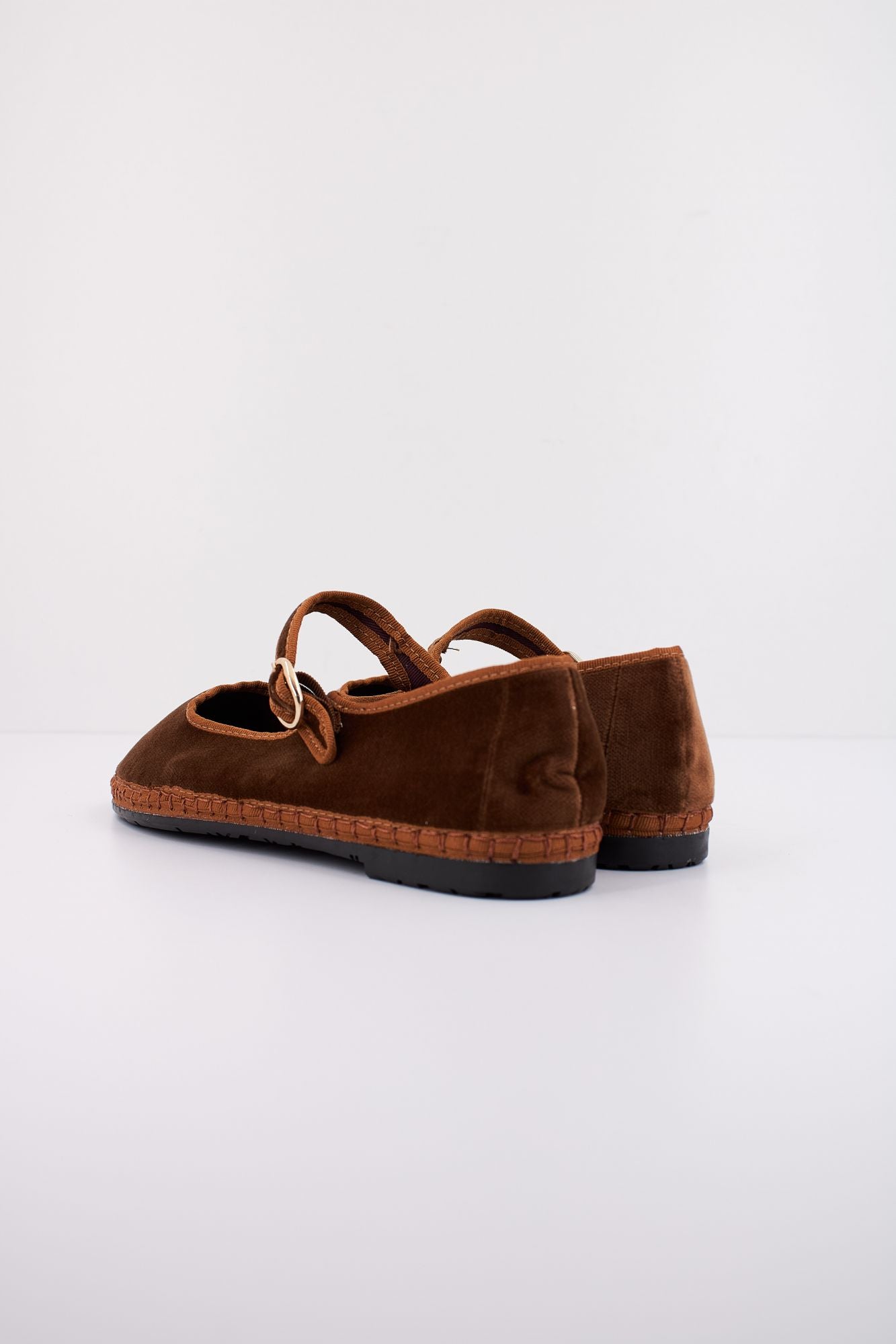 FLABELUS YOKI en color MARRON (4)