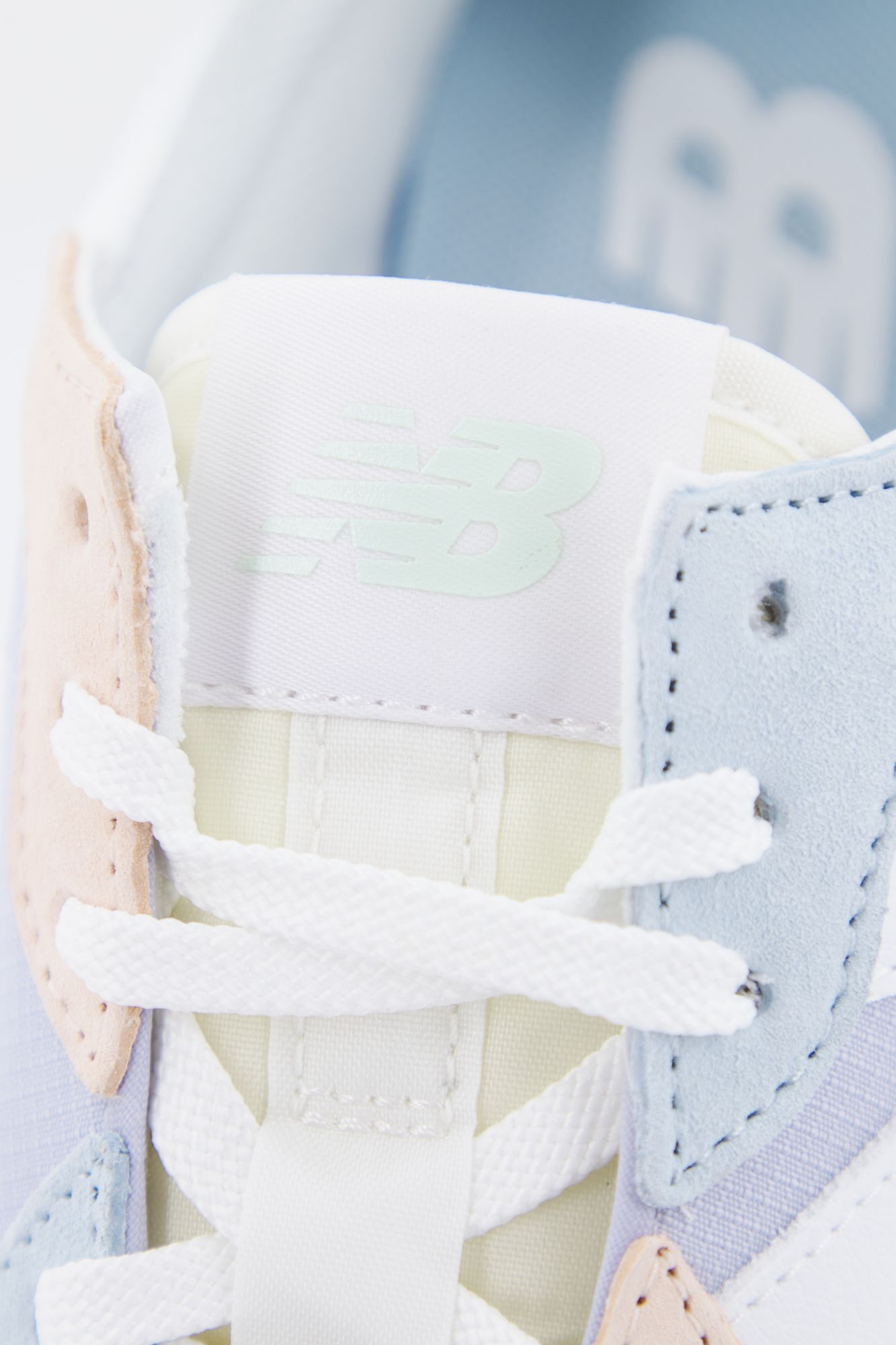NEW BALANCE PAB LIFESTYLE en color BEIS (4)