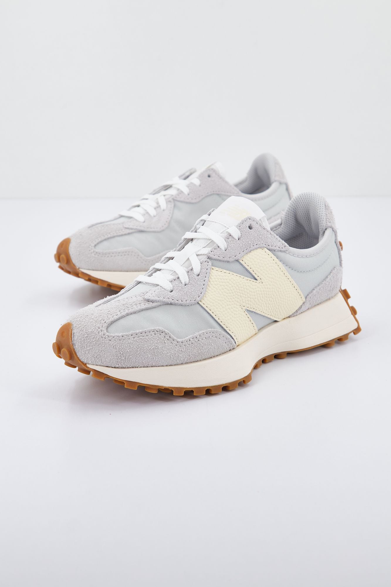 NEW BALANCE WS327 BG en color GRIS (6)