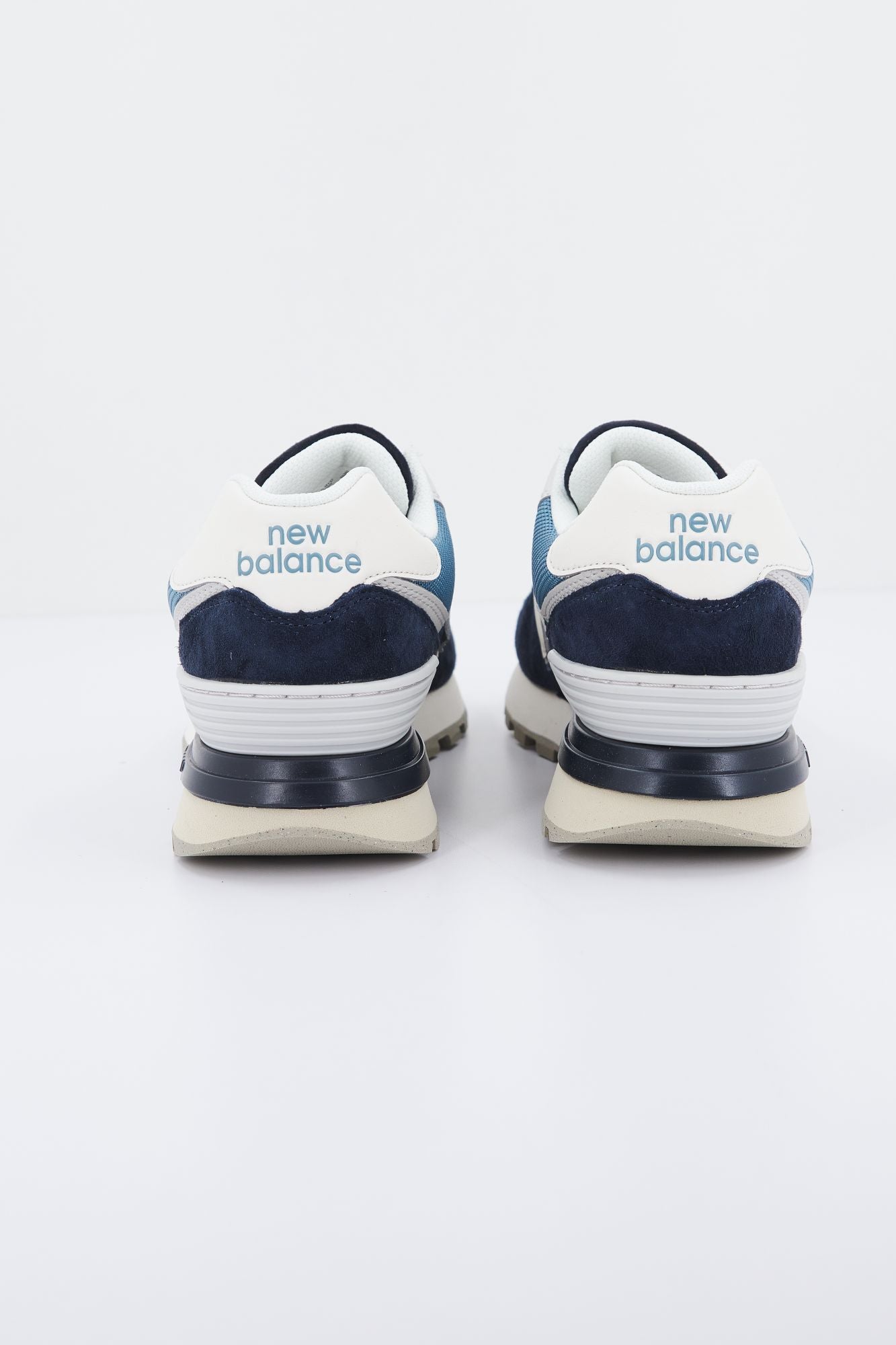 NEW BALANCE U574L GVC en color AZUL (3)