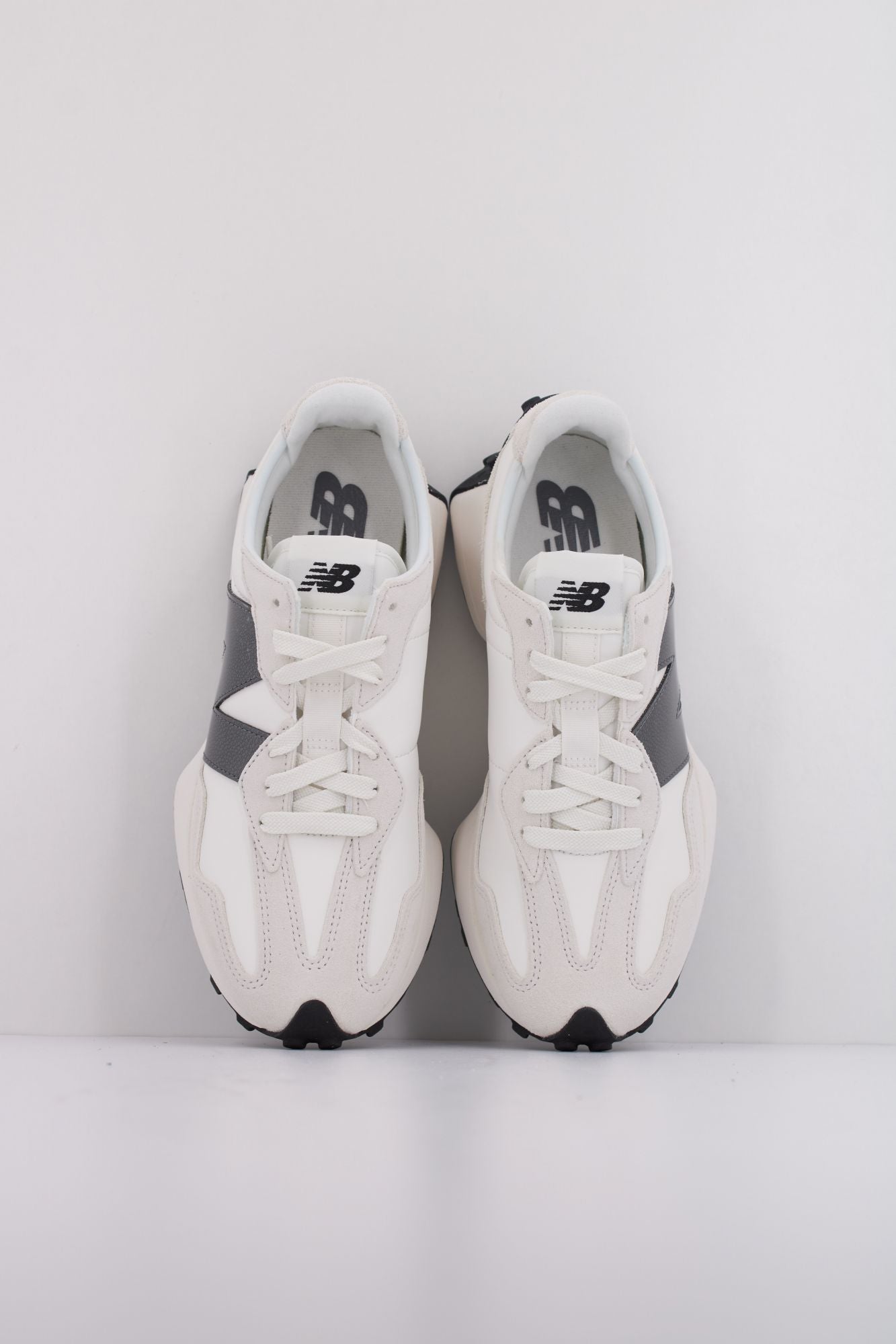 NEW BALANCE WS327 en color BLANCO (3)