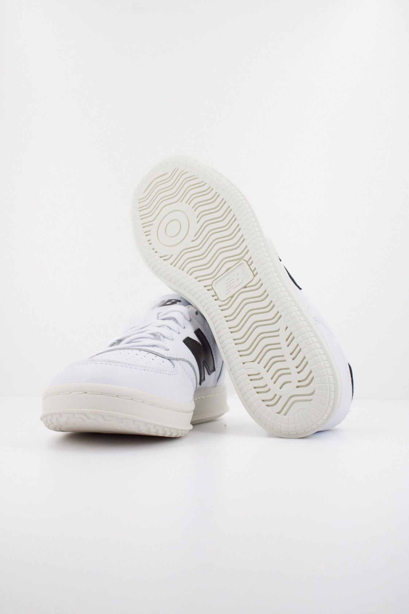 NEW BALANCE CT500 CLA en color BLANCO (5)