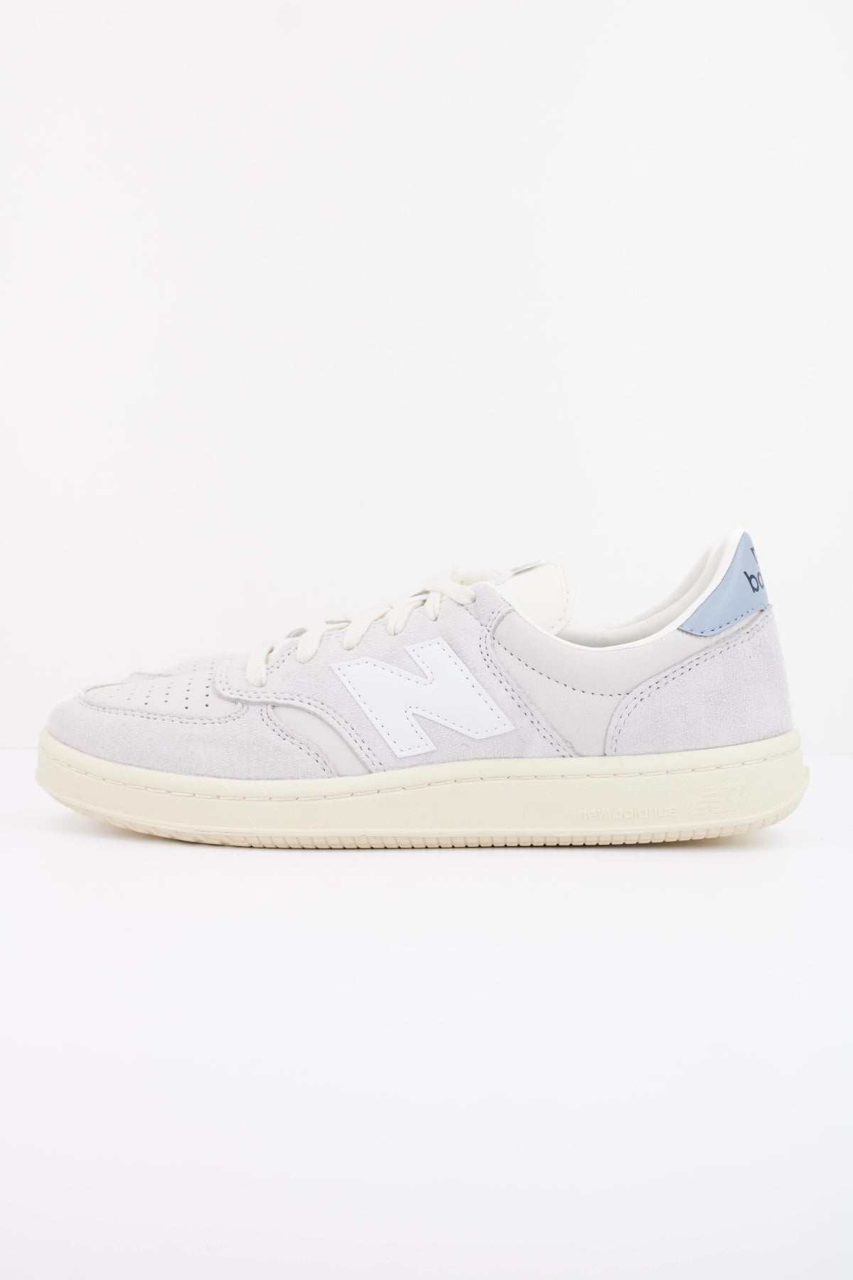 NEW BALANCE CT500 en color BEIS (1)