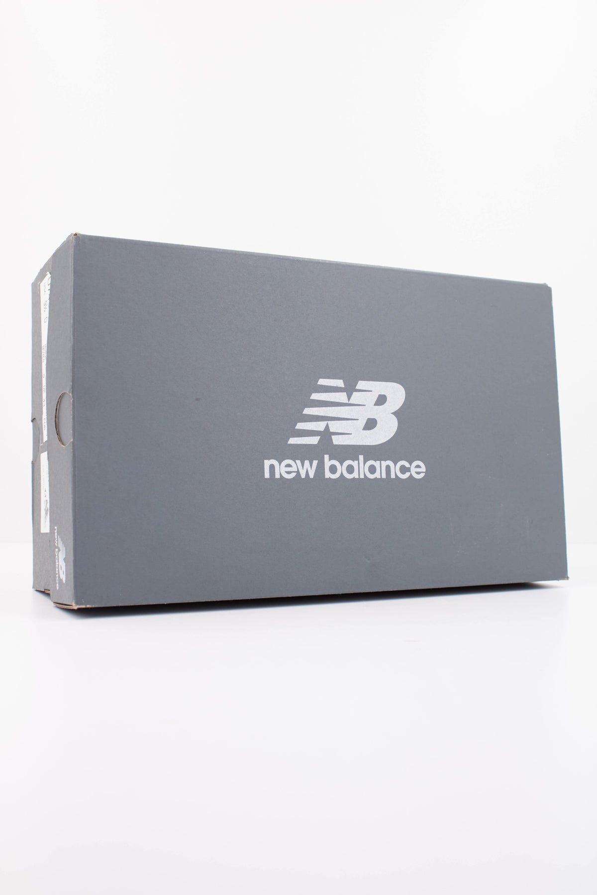 NEW BALANCE U327 en color BLANCO (6)