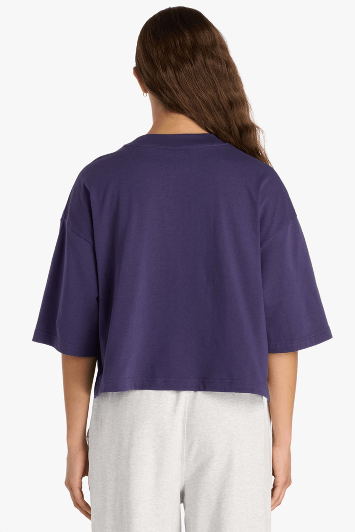 NEW BALANCE ATHLETICS PREMIUM TSHIRT en color VIOLETA (2)