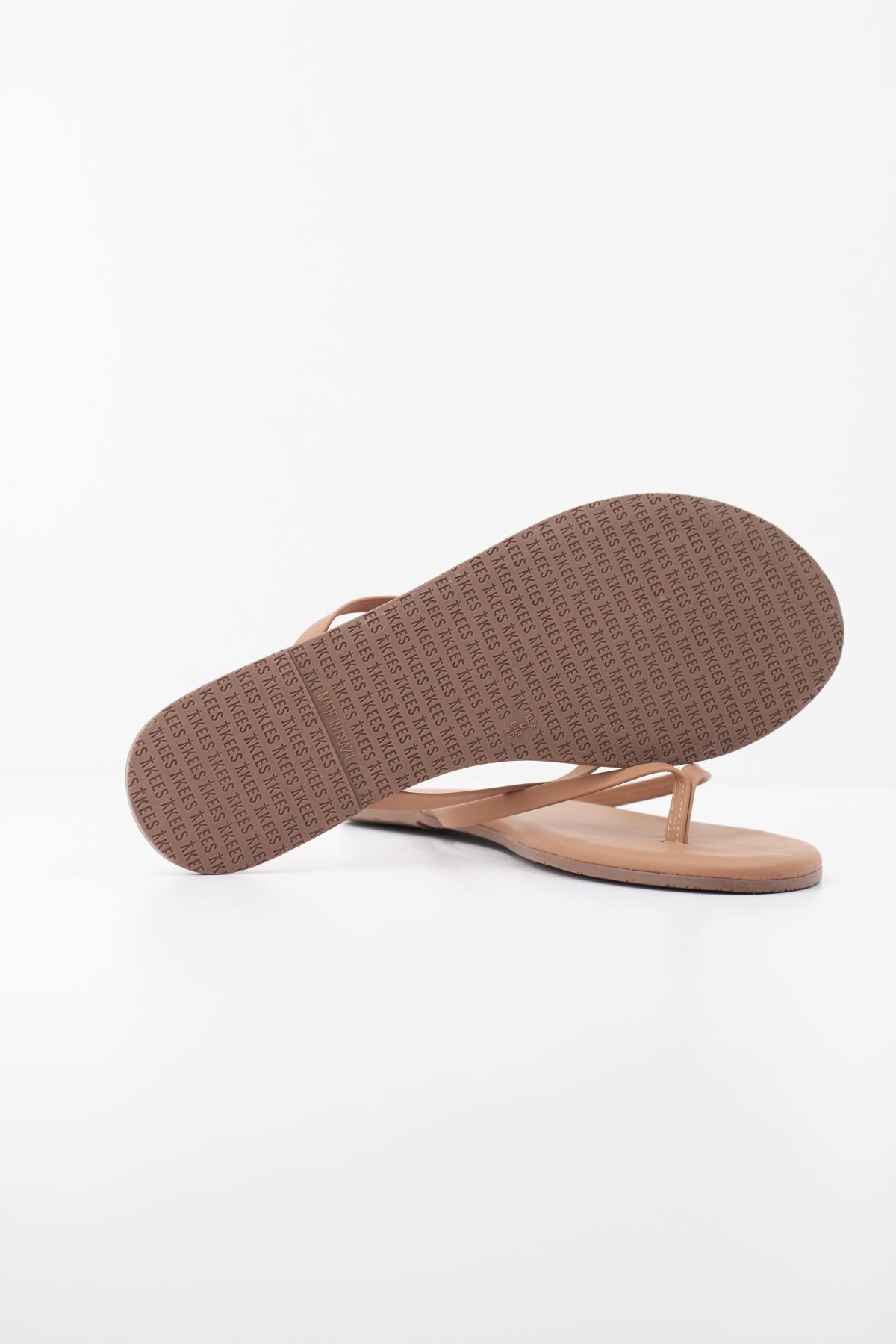 TKEES SANDALIA PLANA en color MARRON CLARO (5)