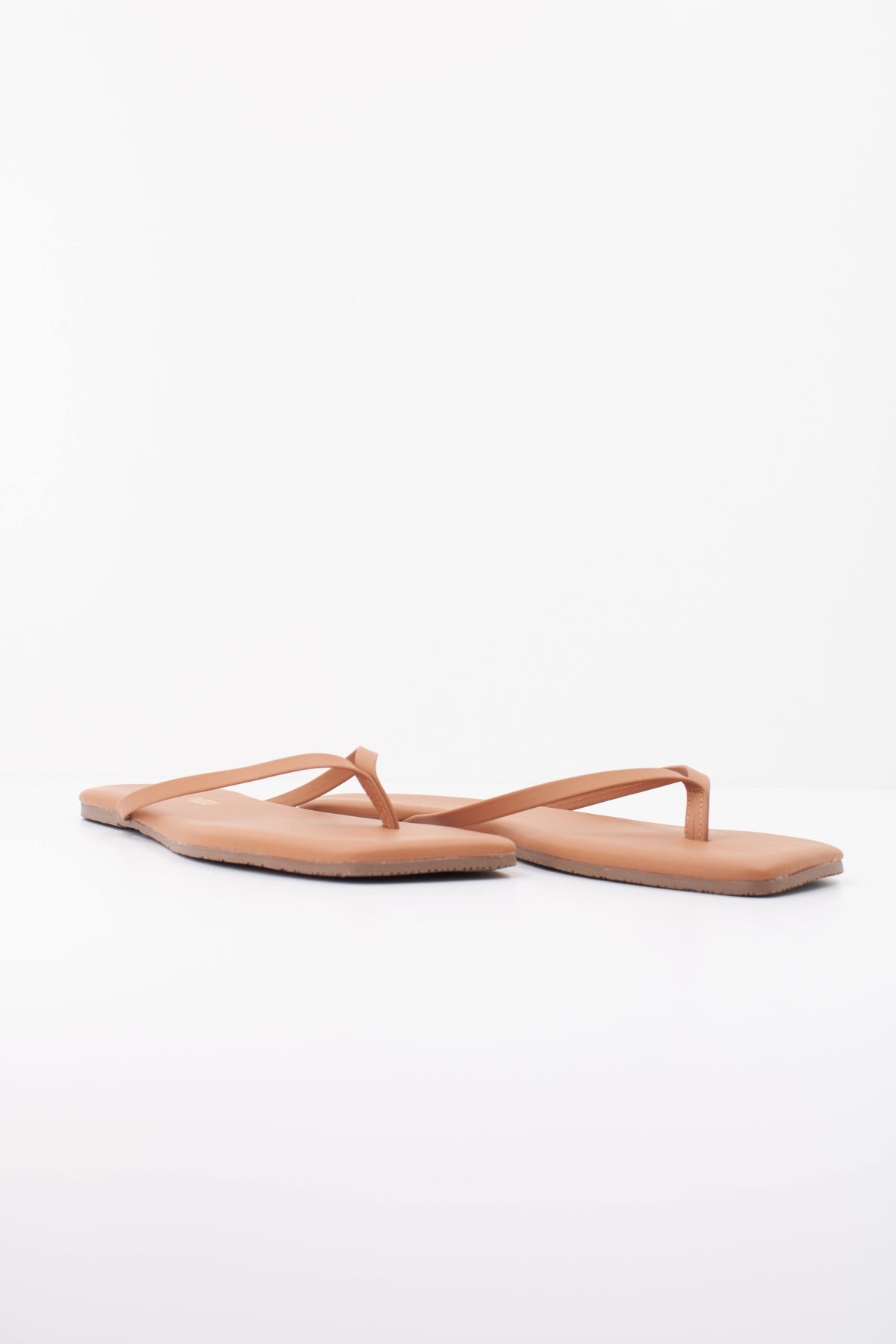 TKEES TKESQUARE TOE L en color MARRON CLARO (2)