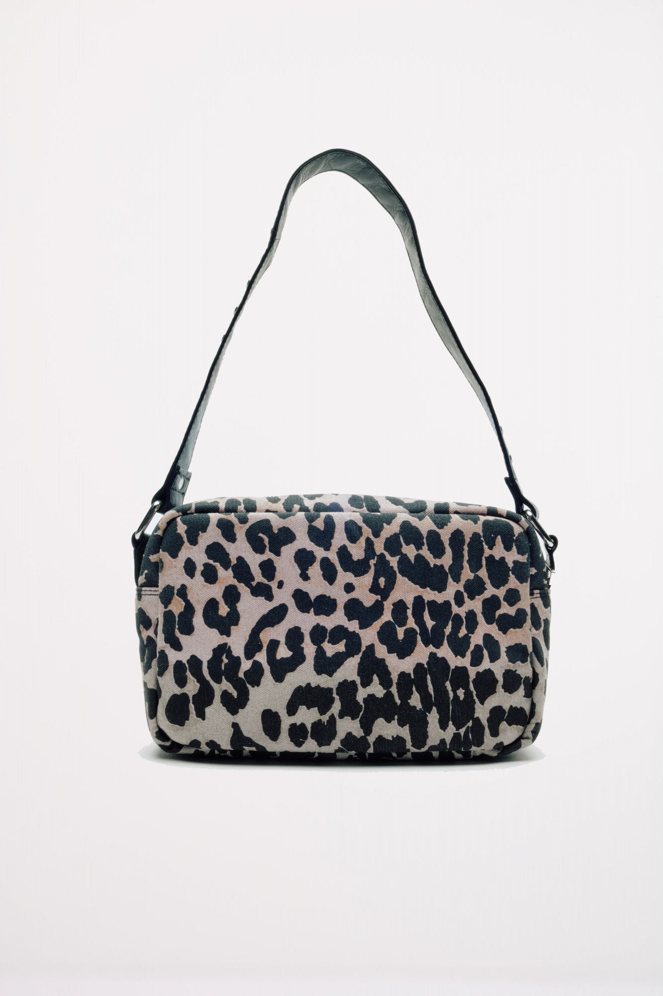 NUNOO ELLIE RECYCLED CANVAS en color ANIMAL PRINT (3)