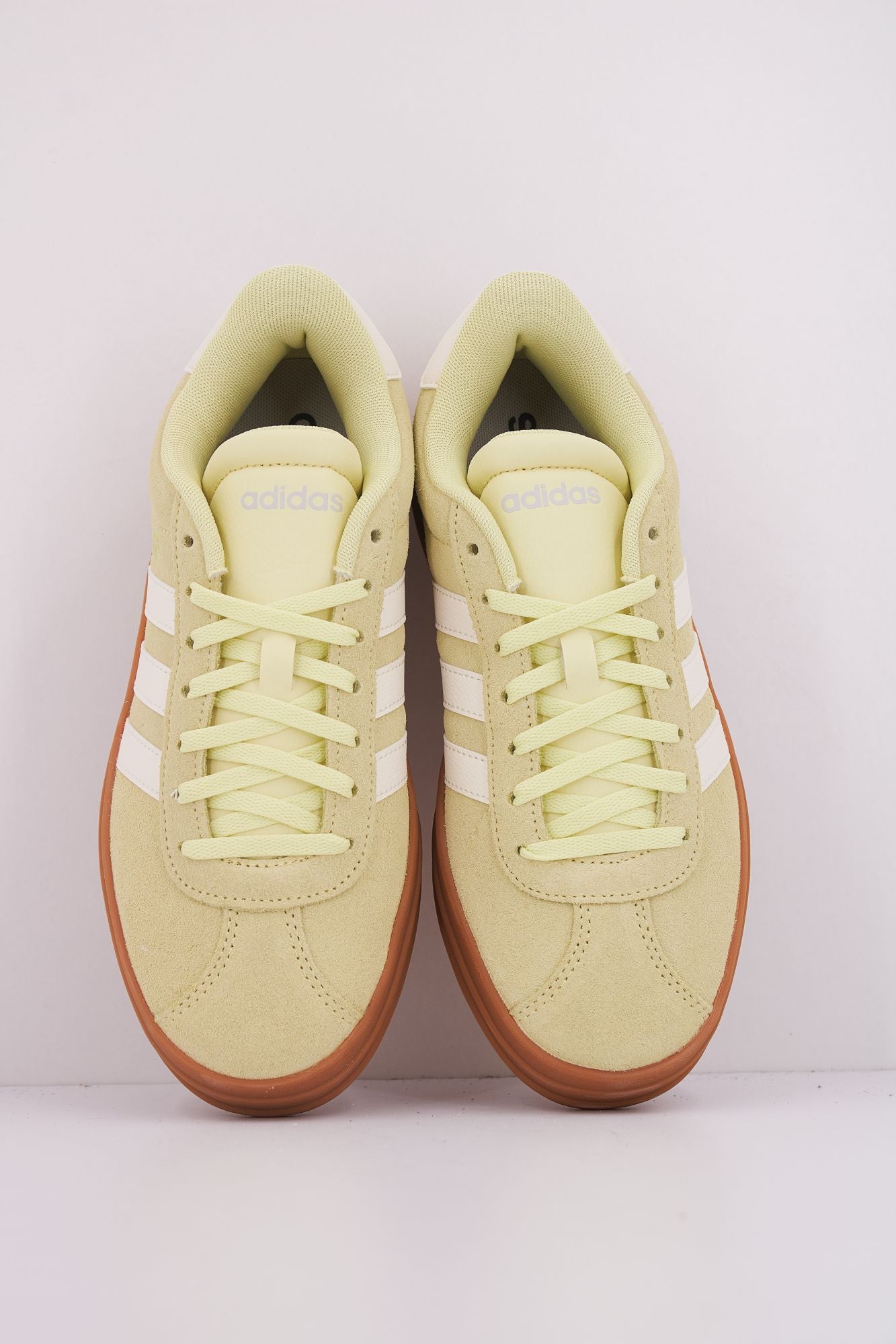 ADIDAS VL COURT BOLD en color AMARILLO (3)
