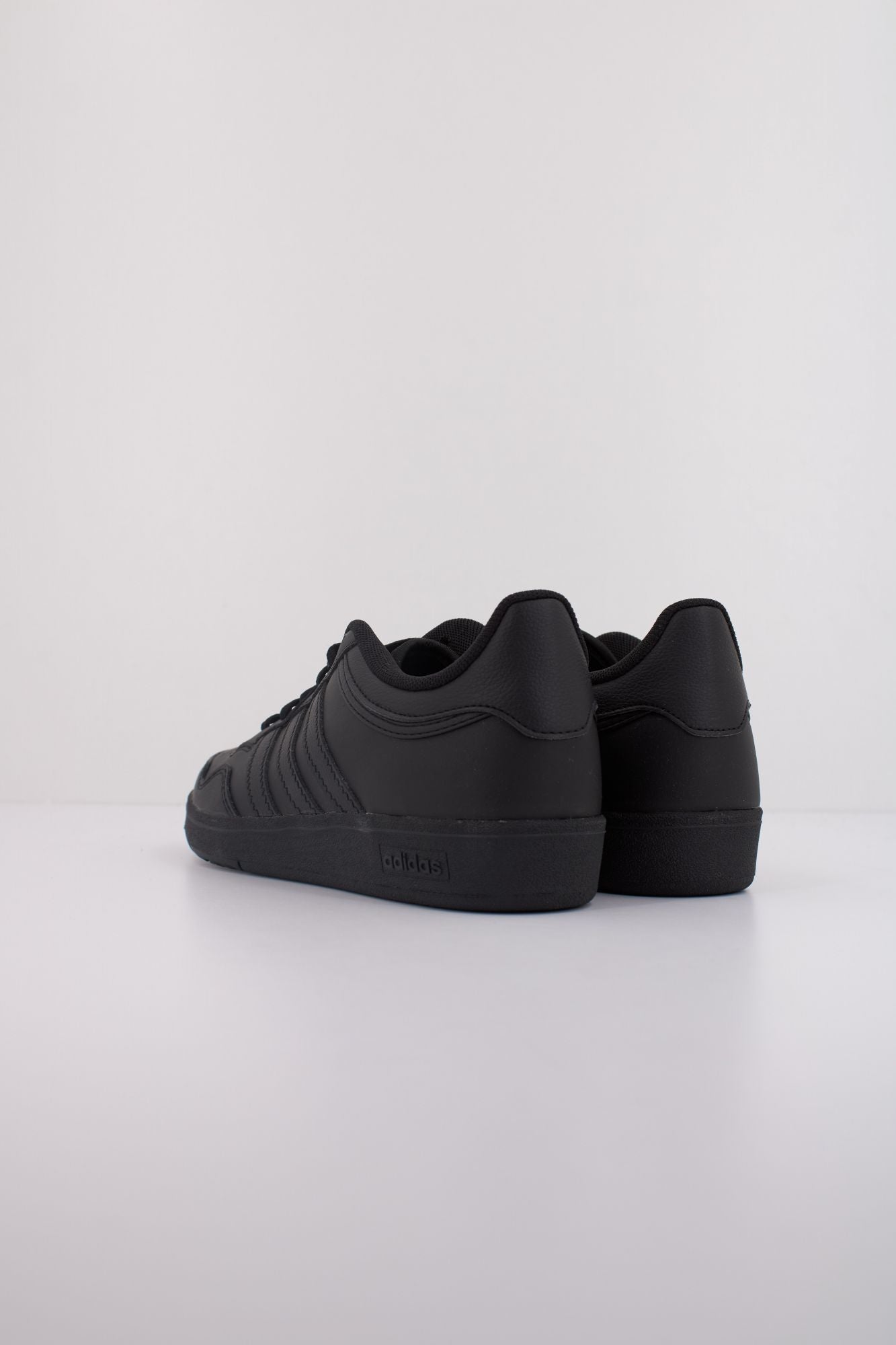 ADIDAS HOOPS 4.0 J en color NEGRO (4)