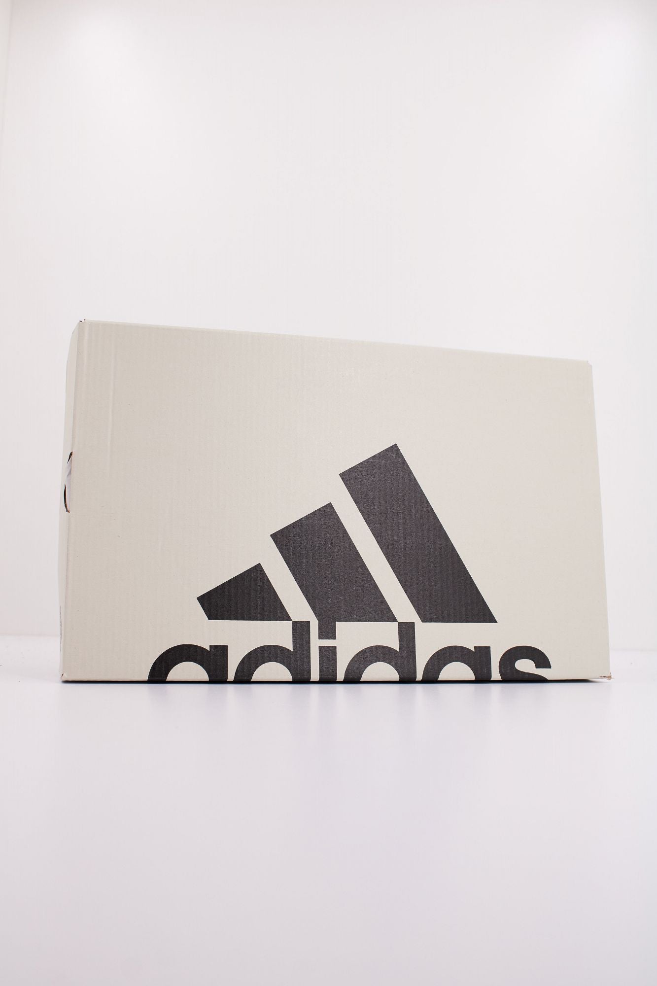 ADIDAS COURTBLOCK en color BLANCO (6)
