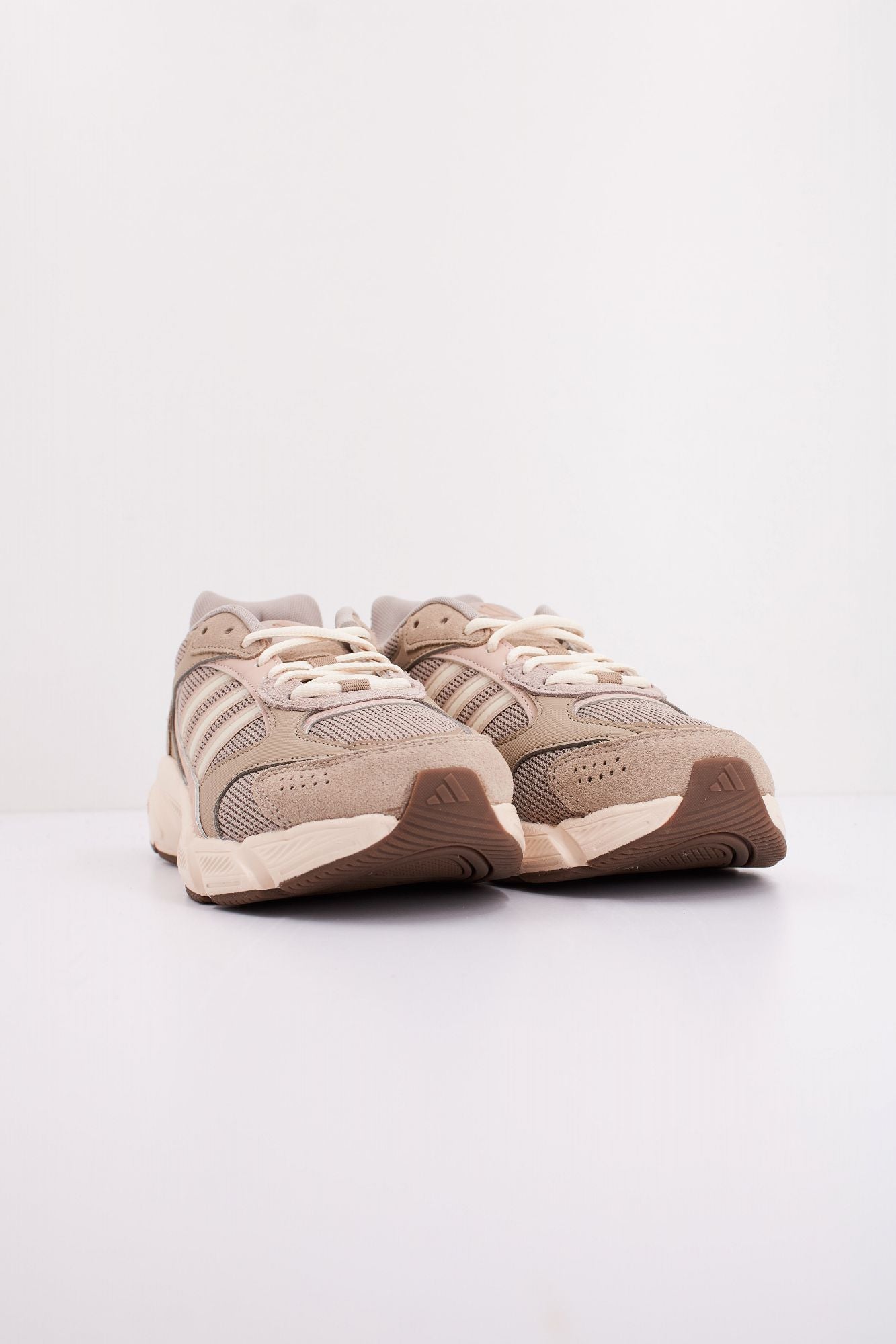 ADIDAS CRAZYCHAOS 2000 en color BEIS (2)