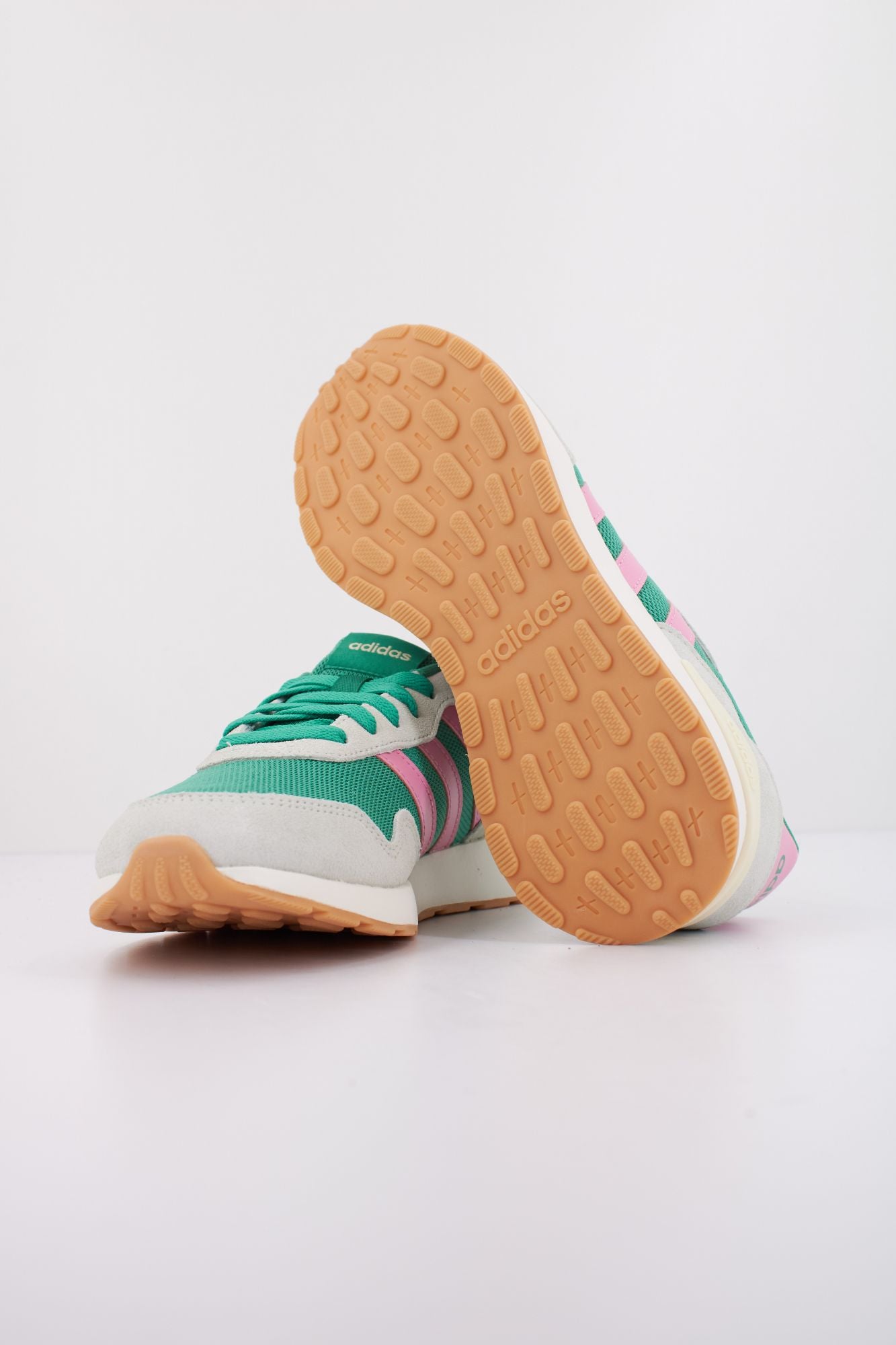 ADIDAS RUN 60s 4.0 en color VERDE (5)
