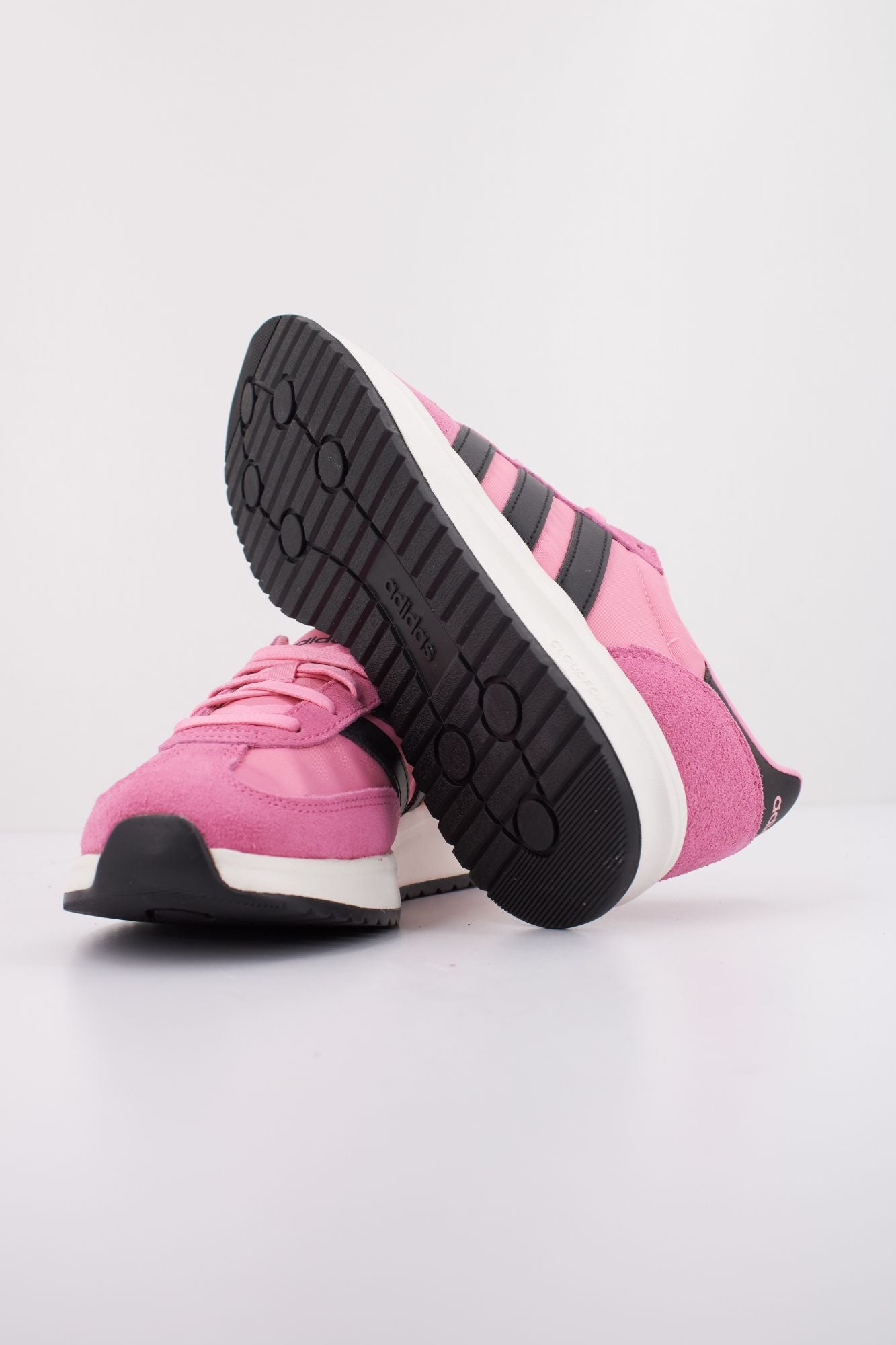 ADIDAS RUN 70s 2.0 en color ROSA (5)
