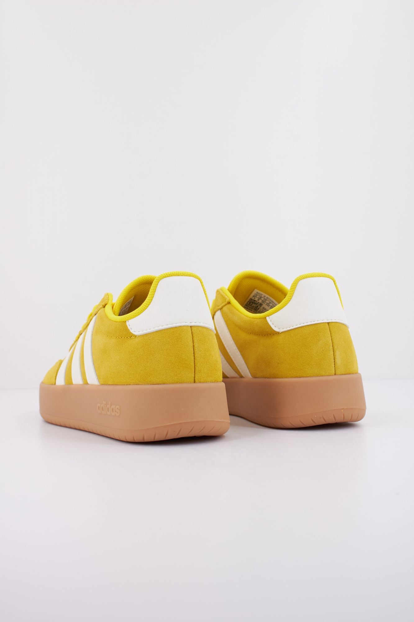 ADIDAS BARREDA en color AMARILLO (4)