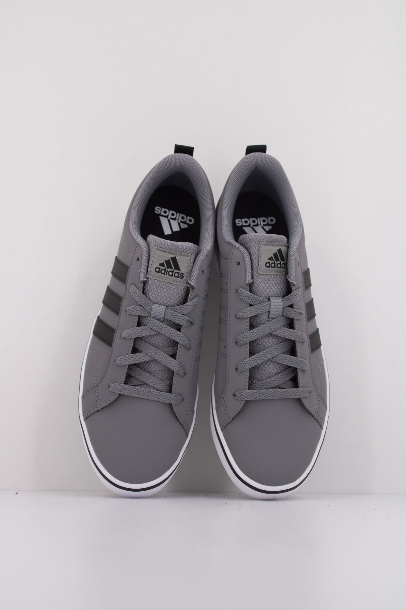 ADIDAS PACE 2.0 en color GRIS (3)
