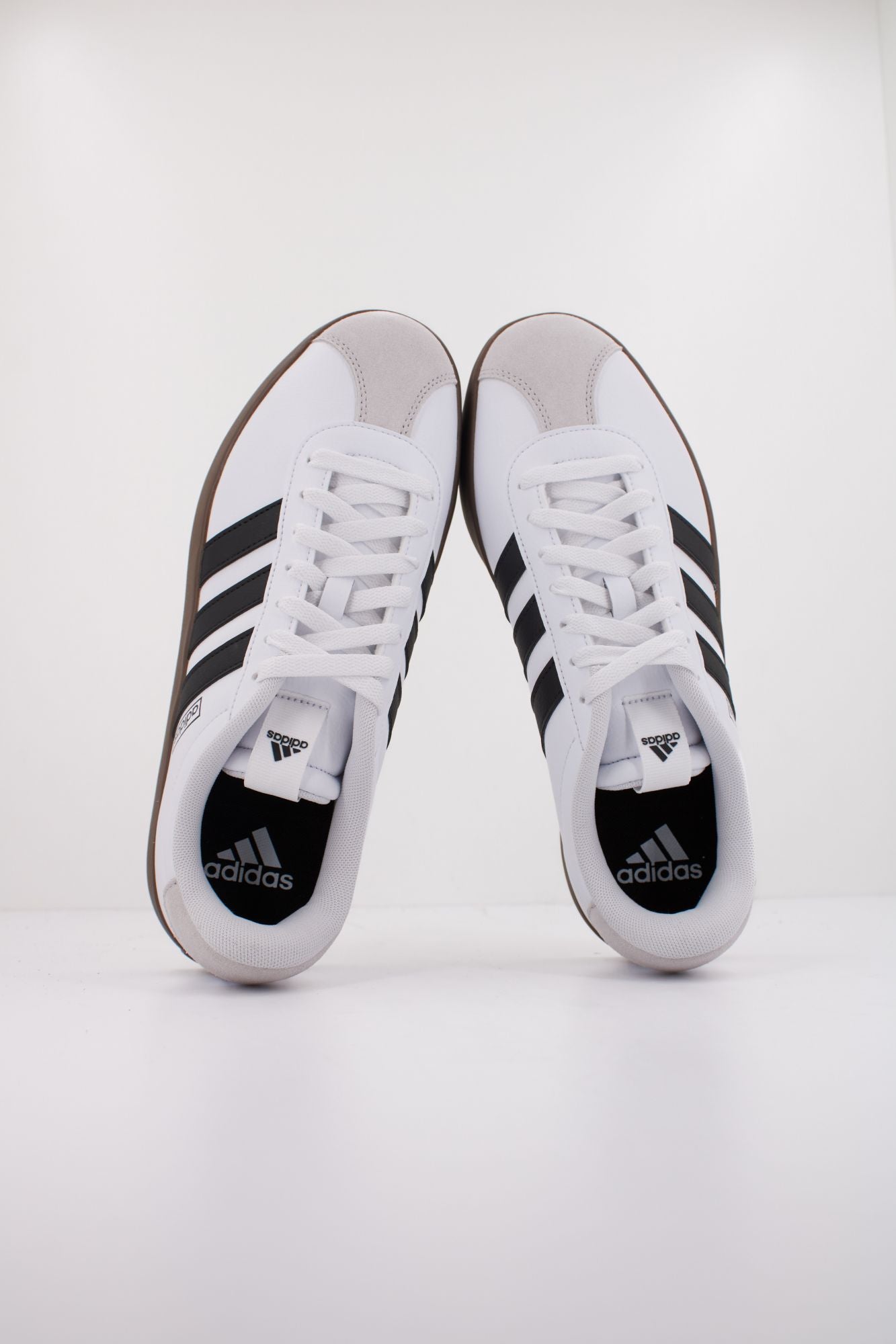 ADIDAS VL COURT 3.0 en color BLANCO (3)