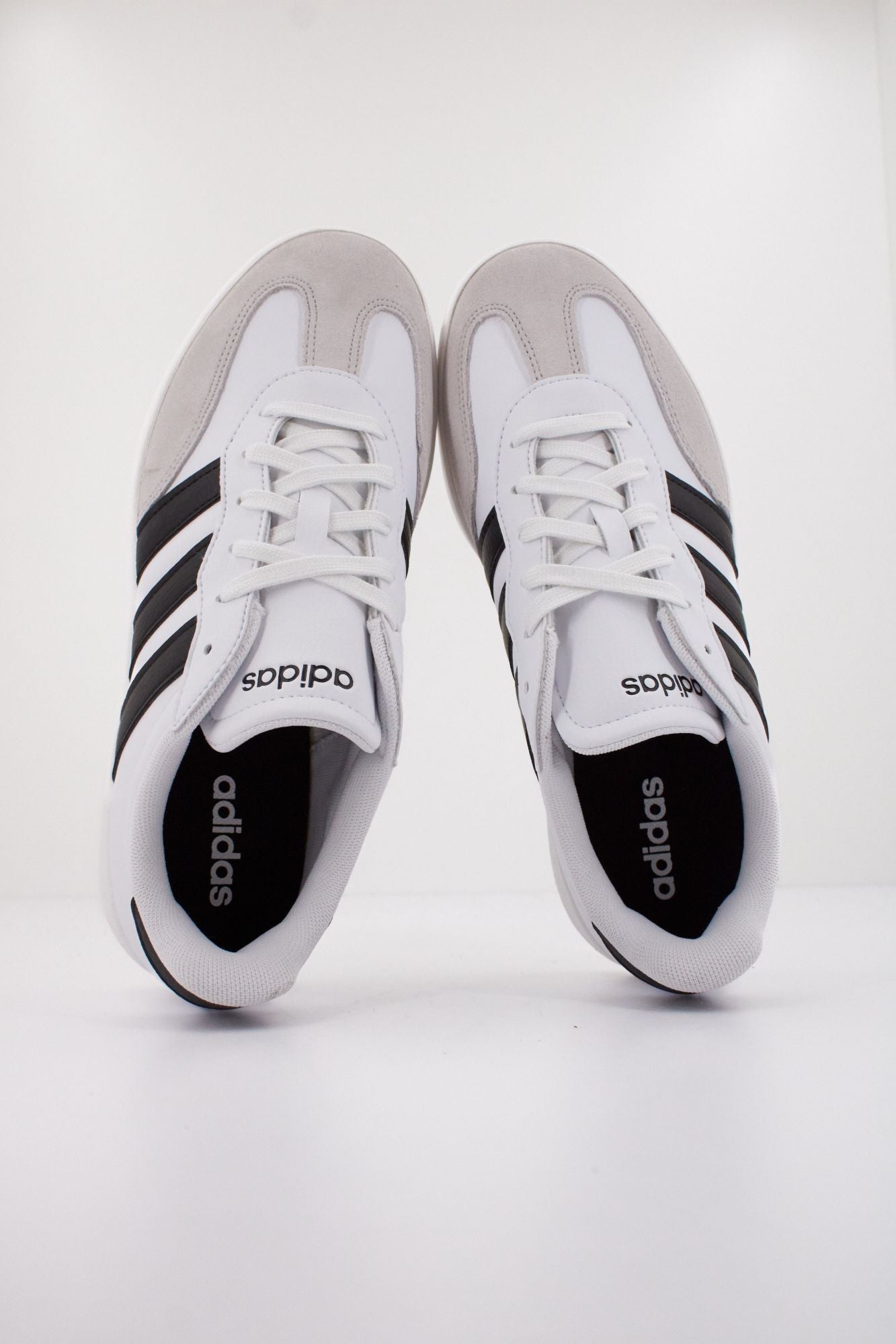 ADIDAS JI2306 en color BLANCO (3)