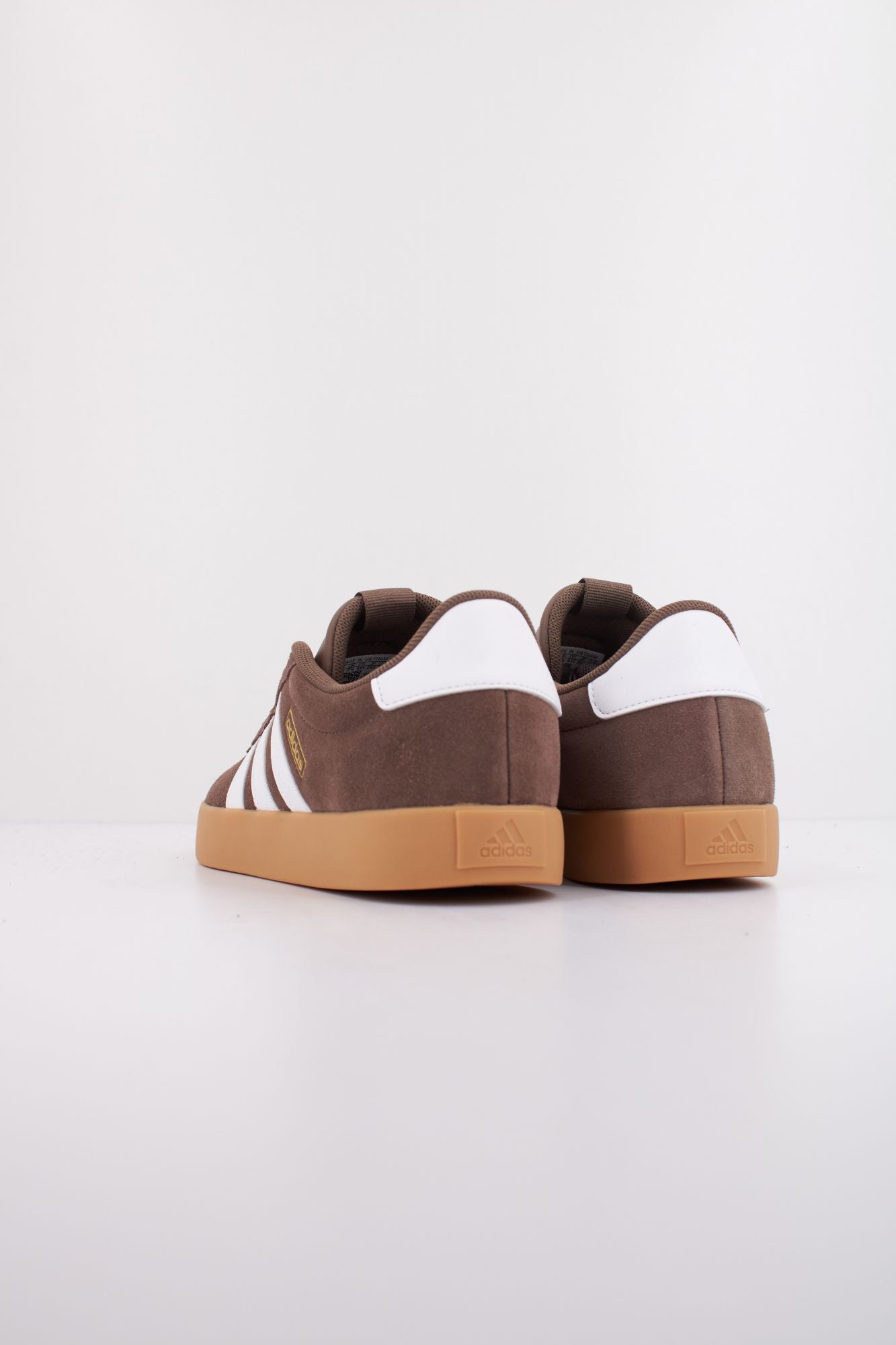 ADIDAS VL COURT 3.0 en color MARRON (4)