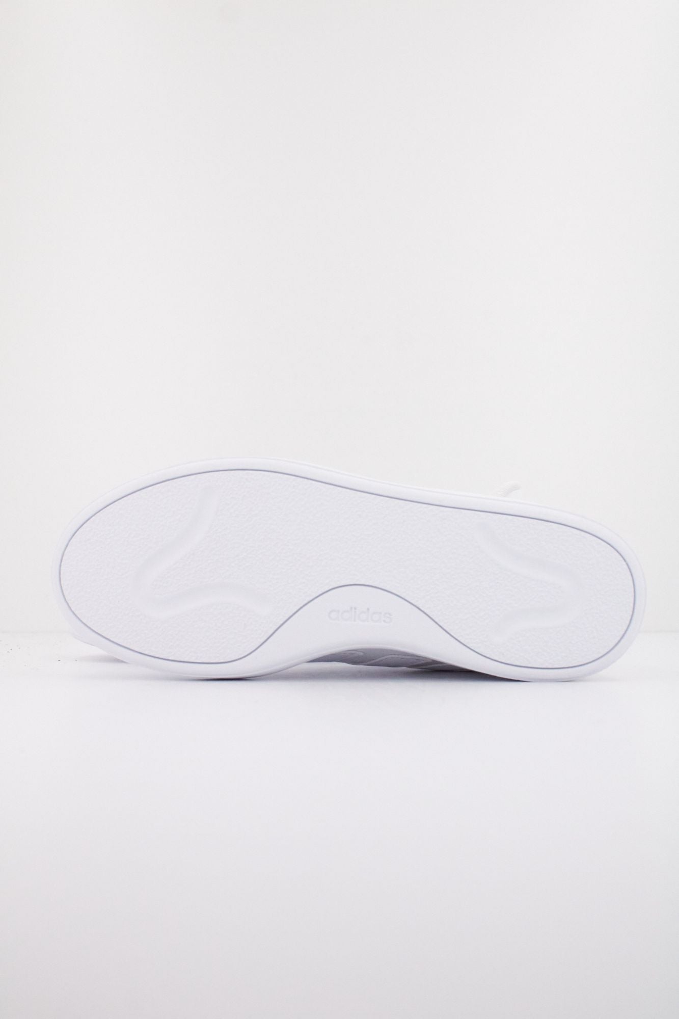 ADIDAS COURTBLOCK en color BLANCO (5)