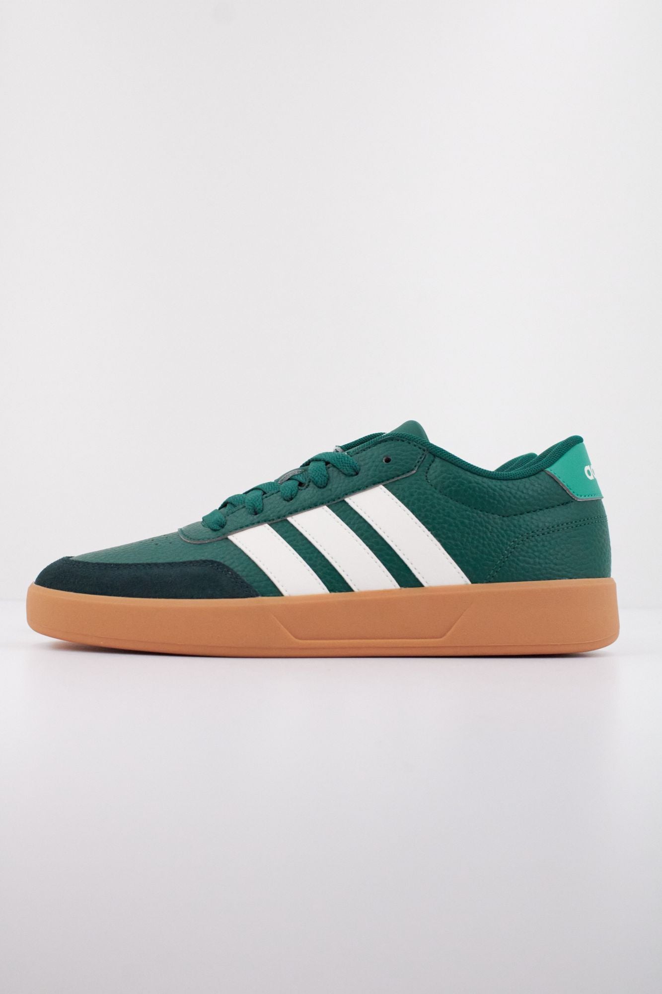 ADIDAS BREAKNET 3.0 en color VERDE (1)