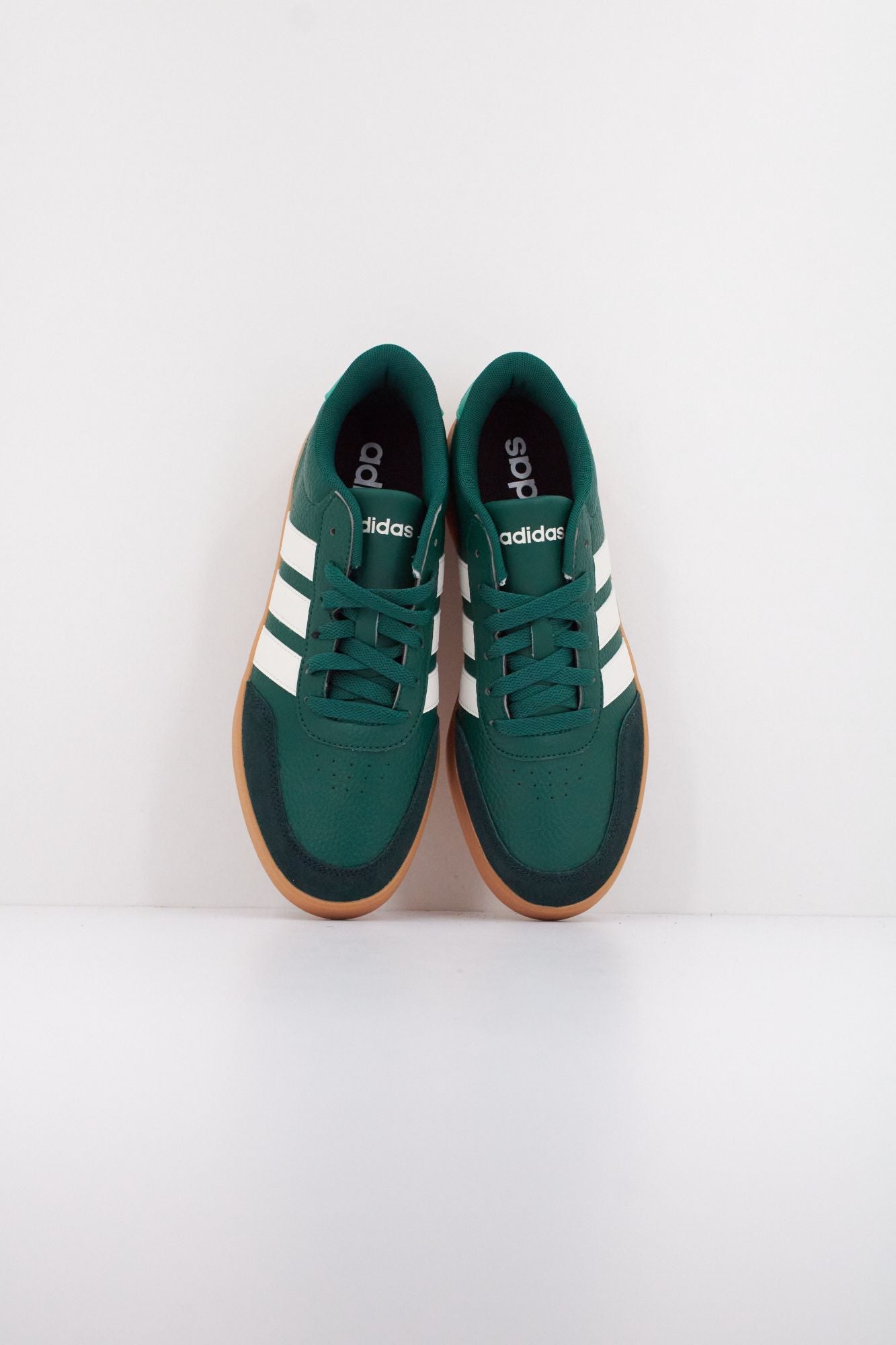 ADIDAS BREAKNET 3.0 en color VERDE (3)