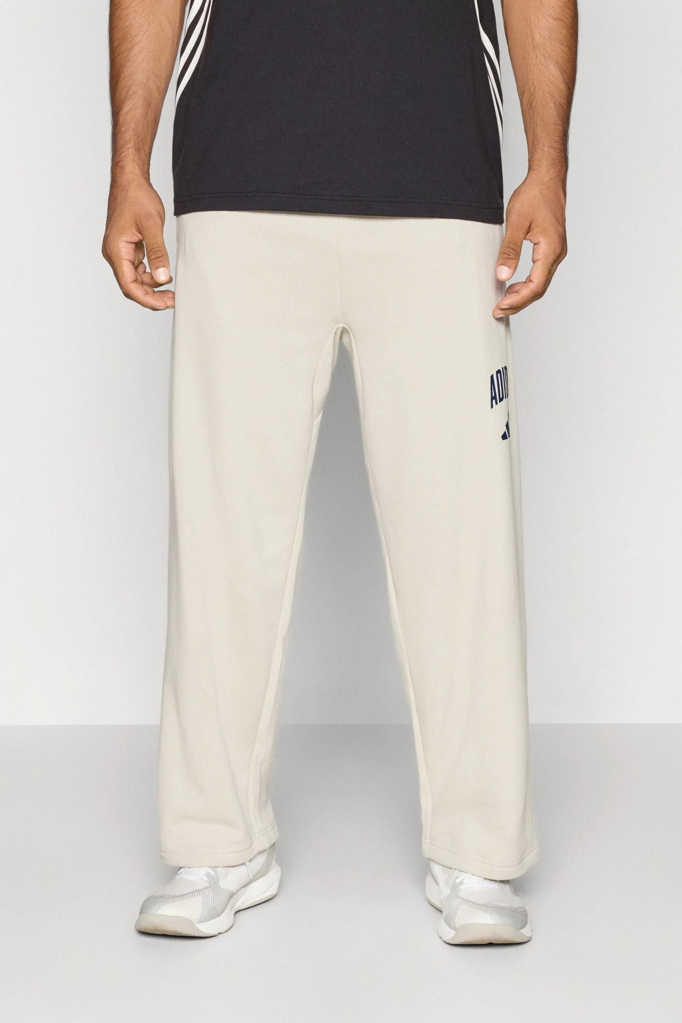 ADIDAS M COLLEGIATE PT en color GRIS (1)