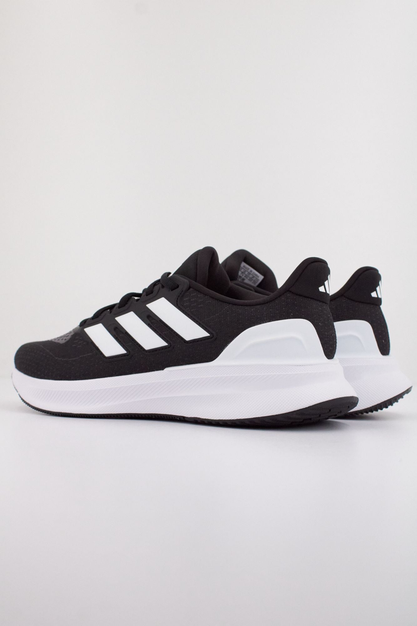 ADIDAS ULTRARUN 5 en color NEGRO (5)