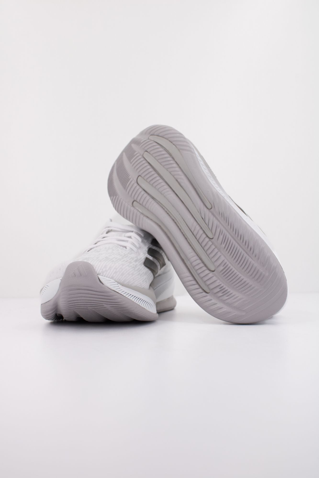 ADIDAS SUPERNOVA COMFORTGL en color BLANCO (5)