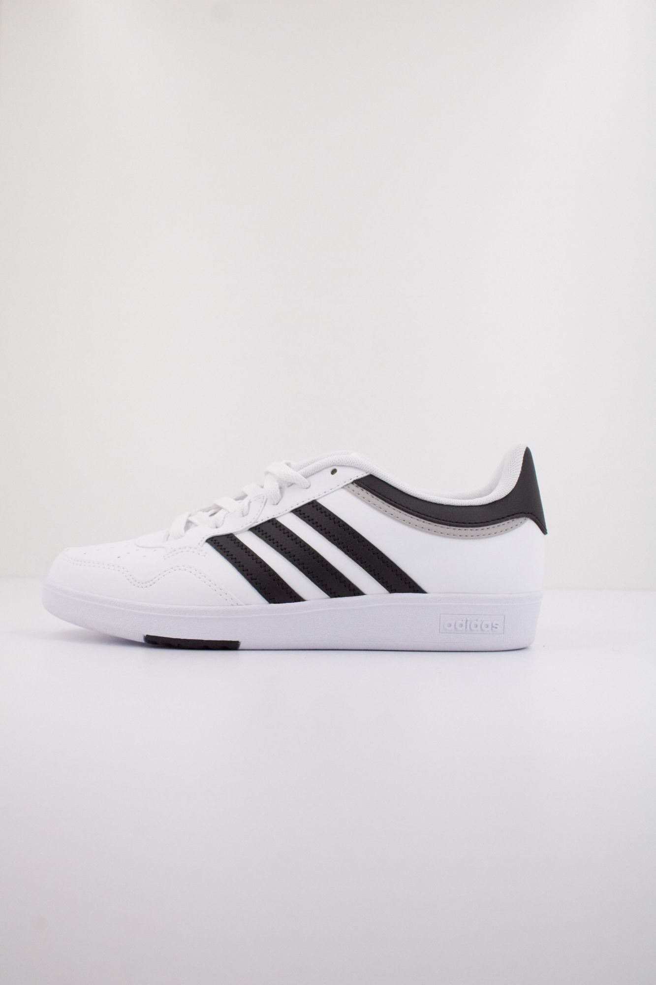 ADIDAS HOOPS 4.0 en color BLANCO (1)