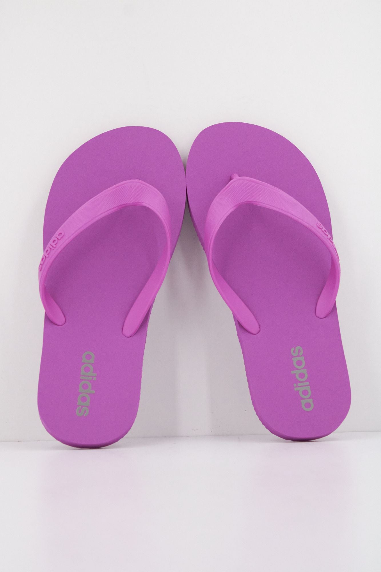ADIDAS KEITAKI ALPHA en color VIOLETA (3)