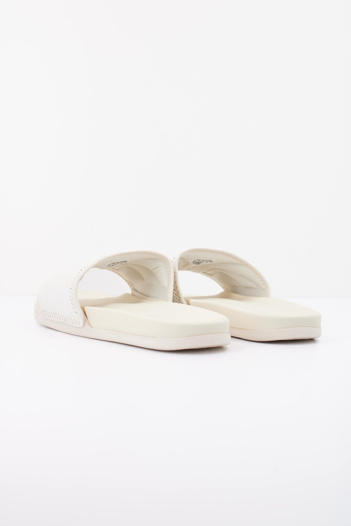 ADIDAS ADILETTE COMFORT en color BLANCO (4)