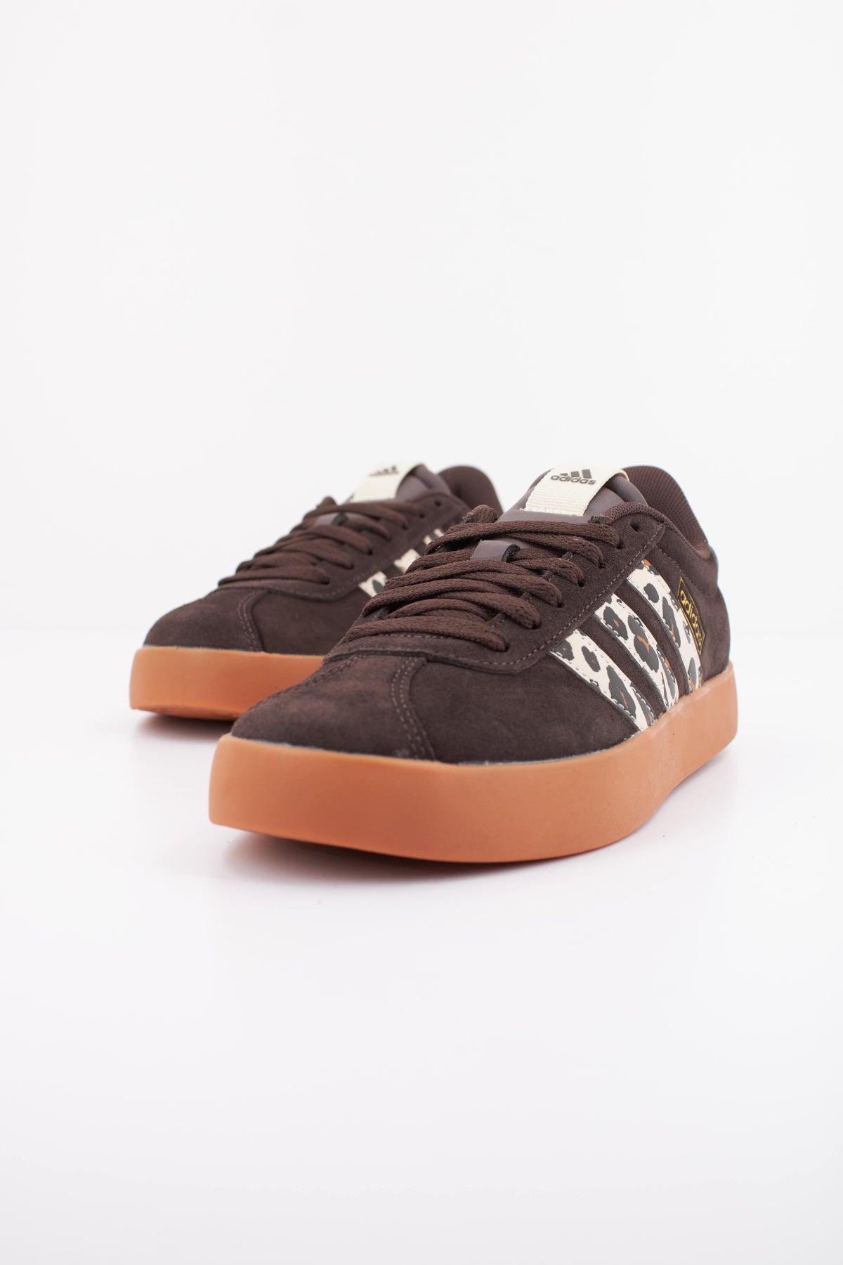 ADIDAS VL COURT 3.0 en color MARRON (2)